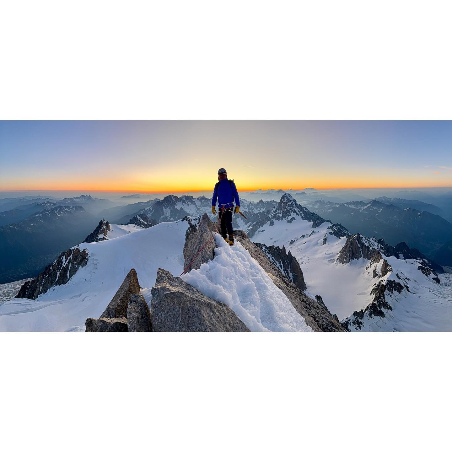 Fun end to a great week with Michael today summiting Mont Maudit and Mont Blanc du Tacul from a camp at the Col du Midi. Top conditions 👌🏼

@brit_mt_guides @arcteryx @arcteryxuk @builttosend @backcountryuk @factionskis @petzl_official @lifejacketsk
