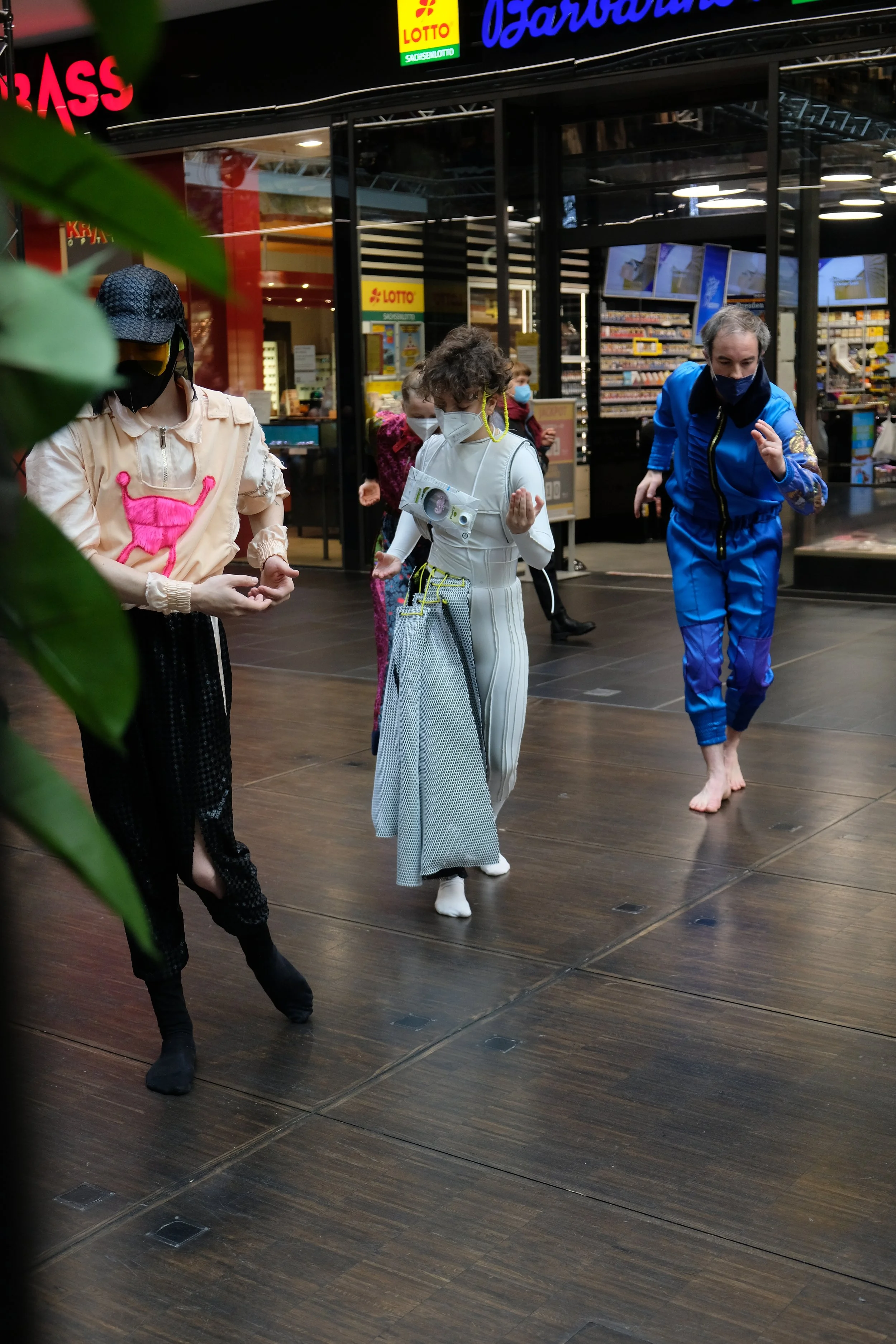 POST IRONIC MOUSTACHE