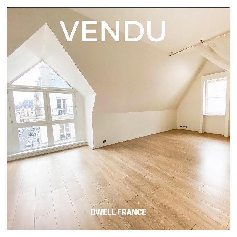 VENDU EN TROIS SEMAINES !  SOLD IN THREE WEEKS !

Contactez-nous avec votre projet de vente ou d&rsquo;achat !

Retrouvez tous les d&eacute;tails sur notre site !

📧 Par mail hello@dwellfrance.com 

📱Ou si vous pr&eacute;f&eacute;rez discuter de vi