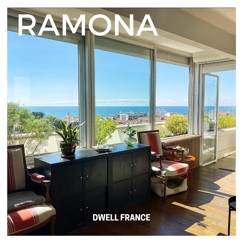 &Agrave; VENDRE ! FOR SALE !

&Agrave; cinq minutes &agrave; pied des Halles et de la C&ocirc;te des Basques, ce splendide appartement situ&eacute; au 8&egrave;me et dernier &eacute;tage se trouve au c&oelig;ur d&rsquo;une R&eacute;sidence mythique b