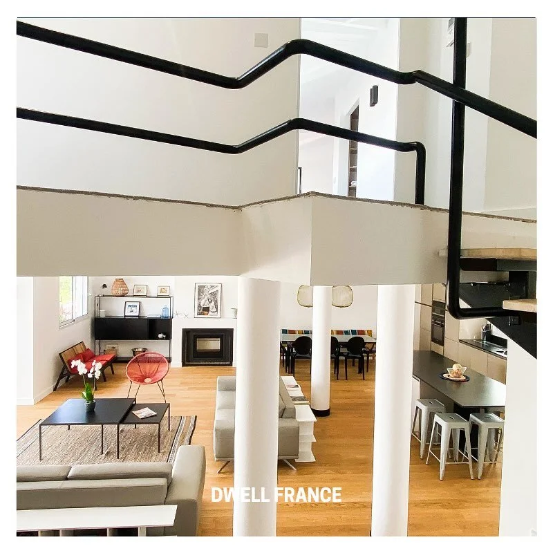 New Price on this beautiful home at the Chambre d&rsquo;Amour - Louise is perfectly ready to welcome you and 8 of your closest friends - walk to the beach, restaurants - plenty of parking and a pool - your perfect vacation home on the Basque Coast !
