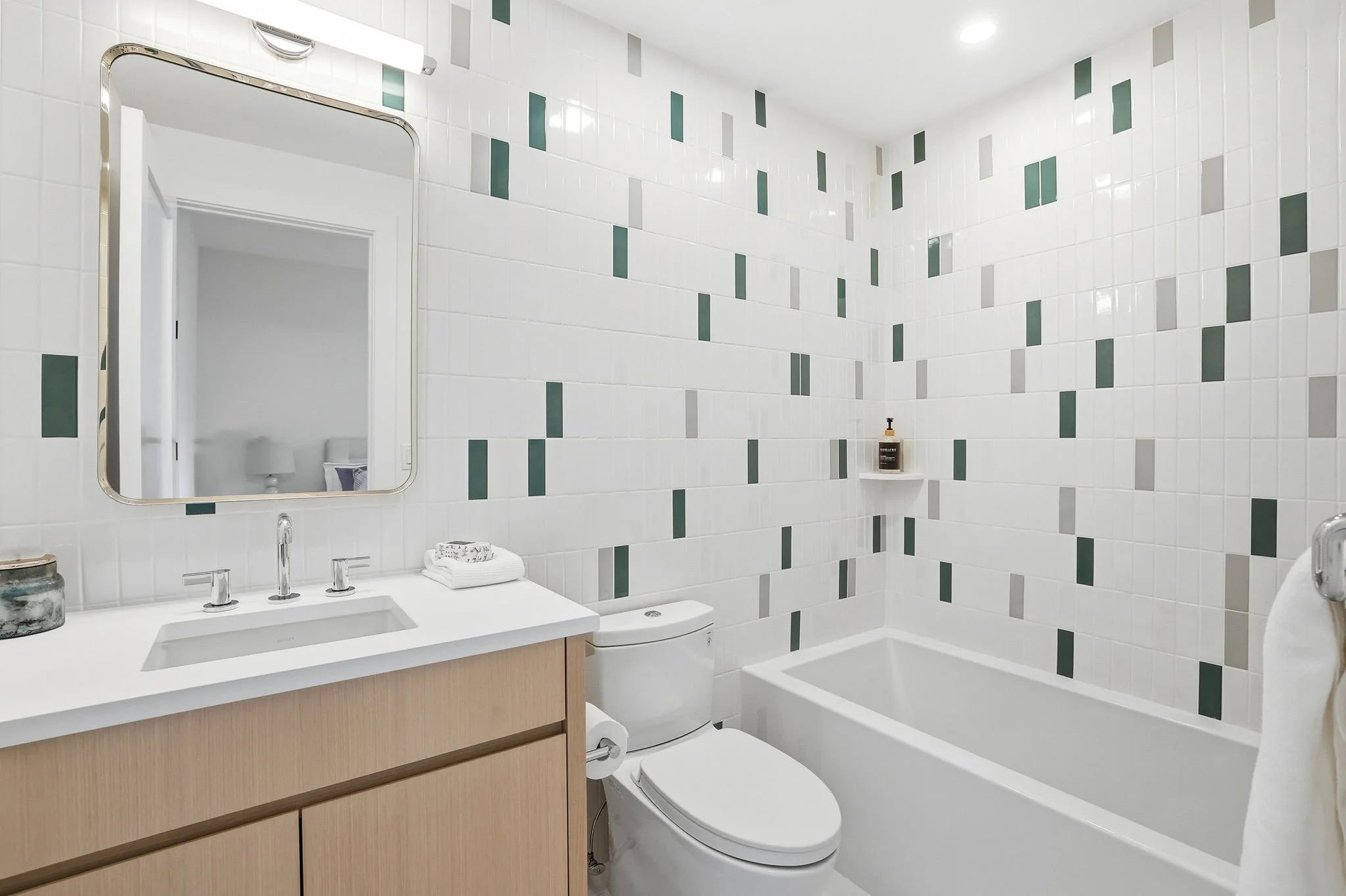 66-web-or-mls-80 Grapal St (65 of 78).jpg