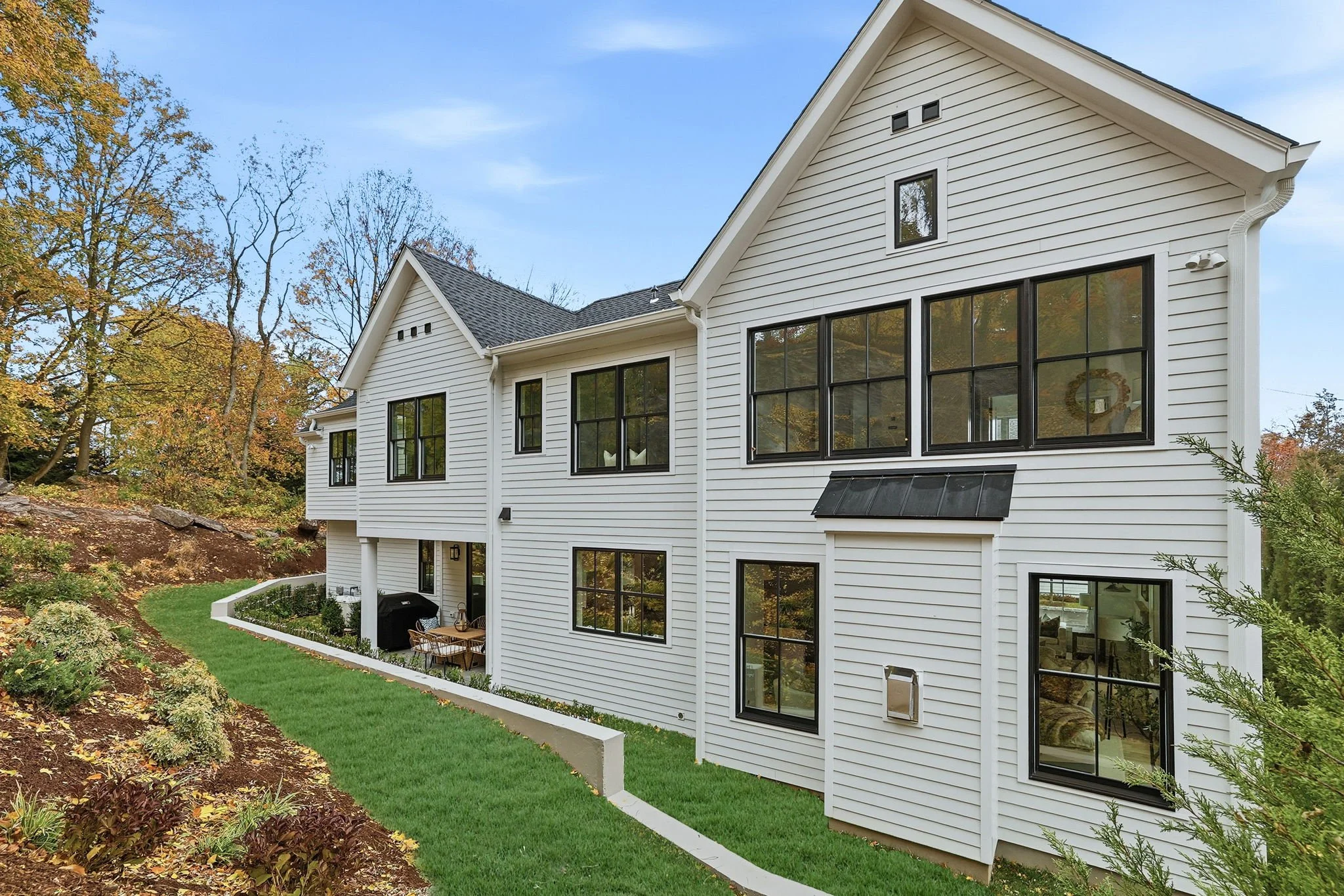 78-web-or-mls-80 Grapal St (77 of 78).jpg