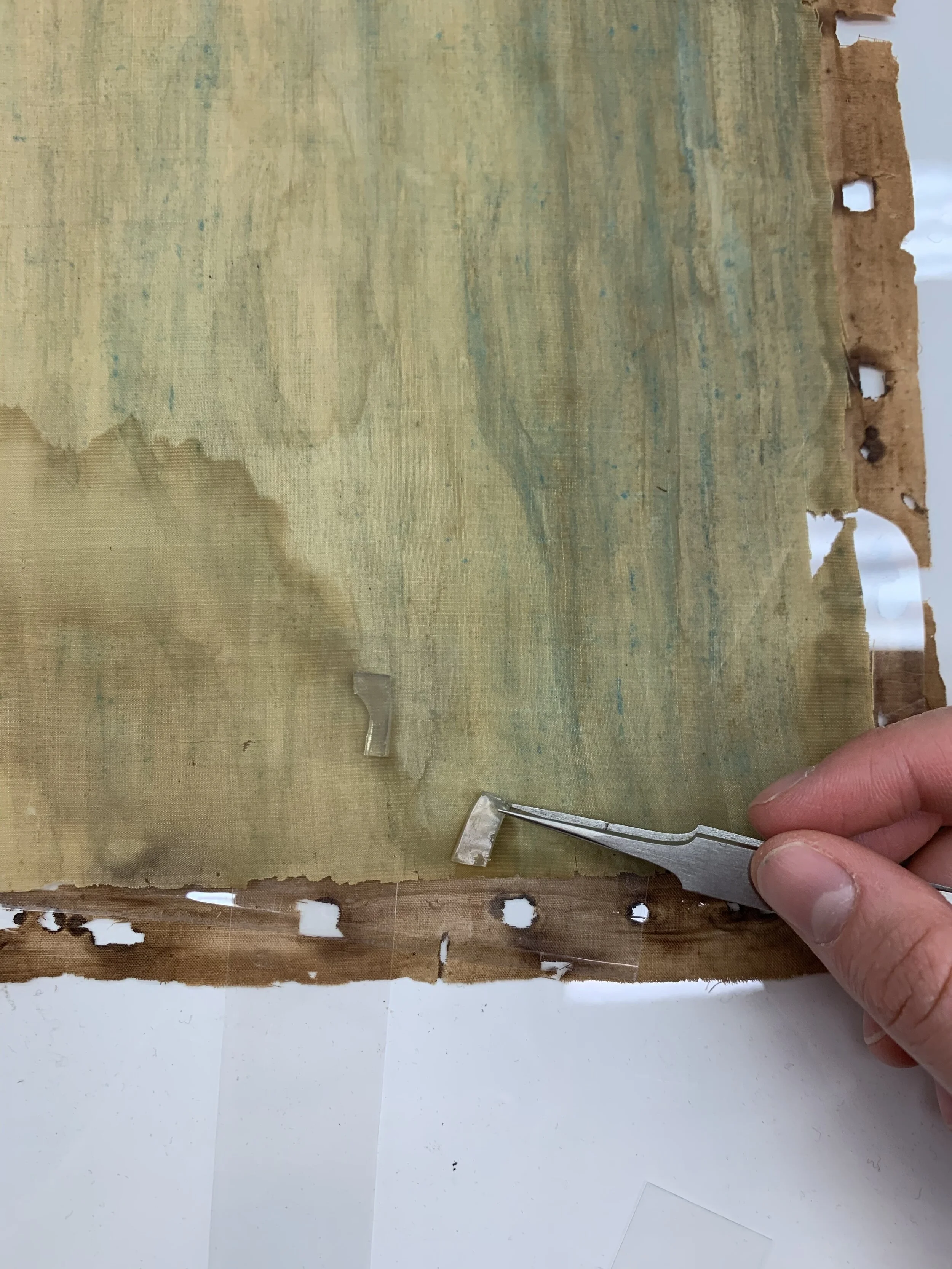 5. The tideline in the sky was initially reduced using Nanorestore gels soaked in water adjusted to pH 6.