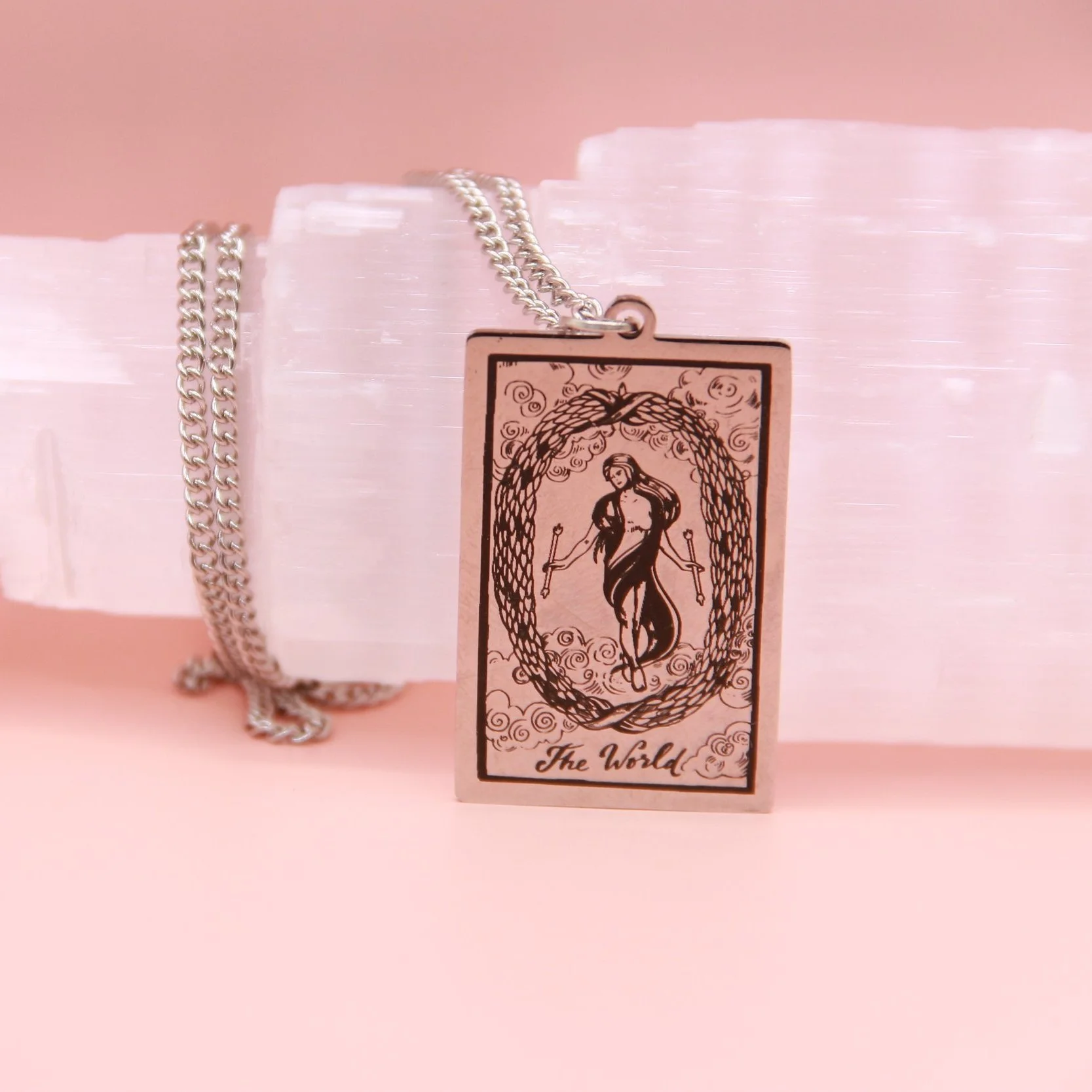Collier le Monde