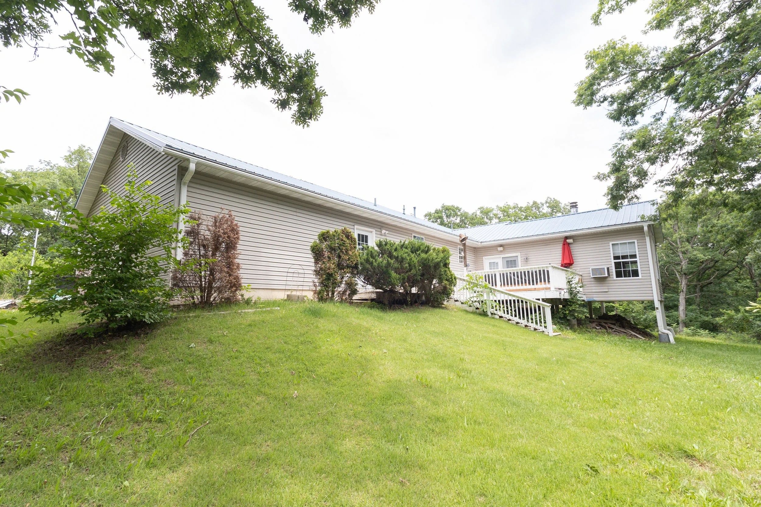 Back of house-3.jpg
