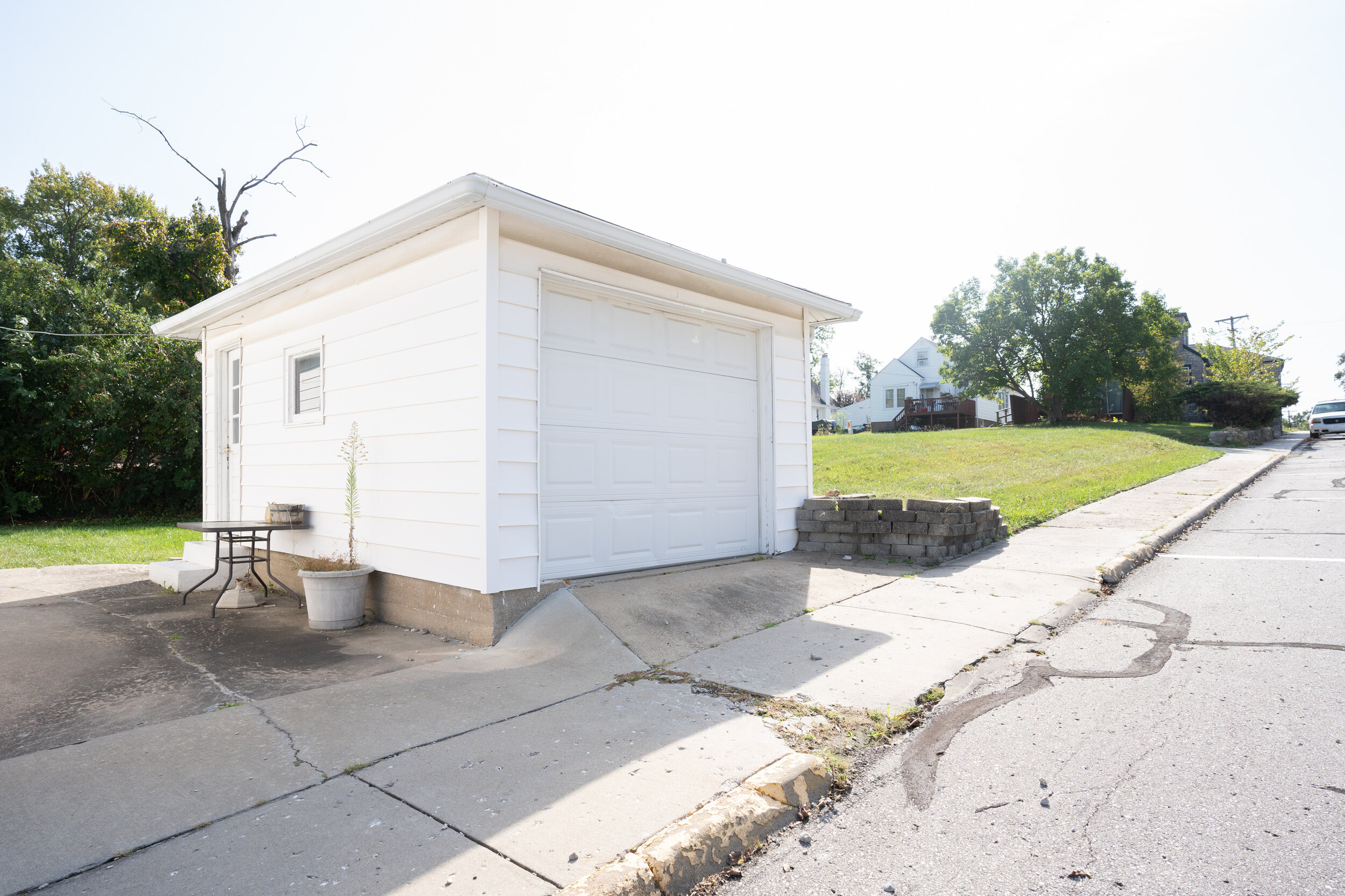 1016 w rollins-15.jpg