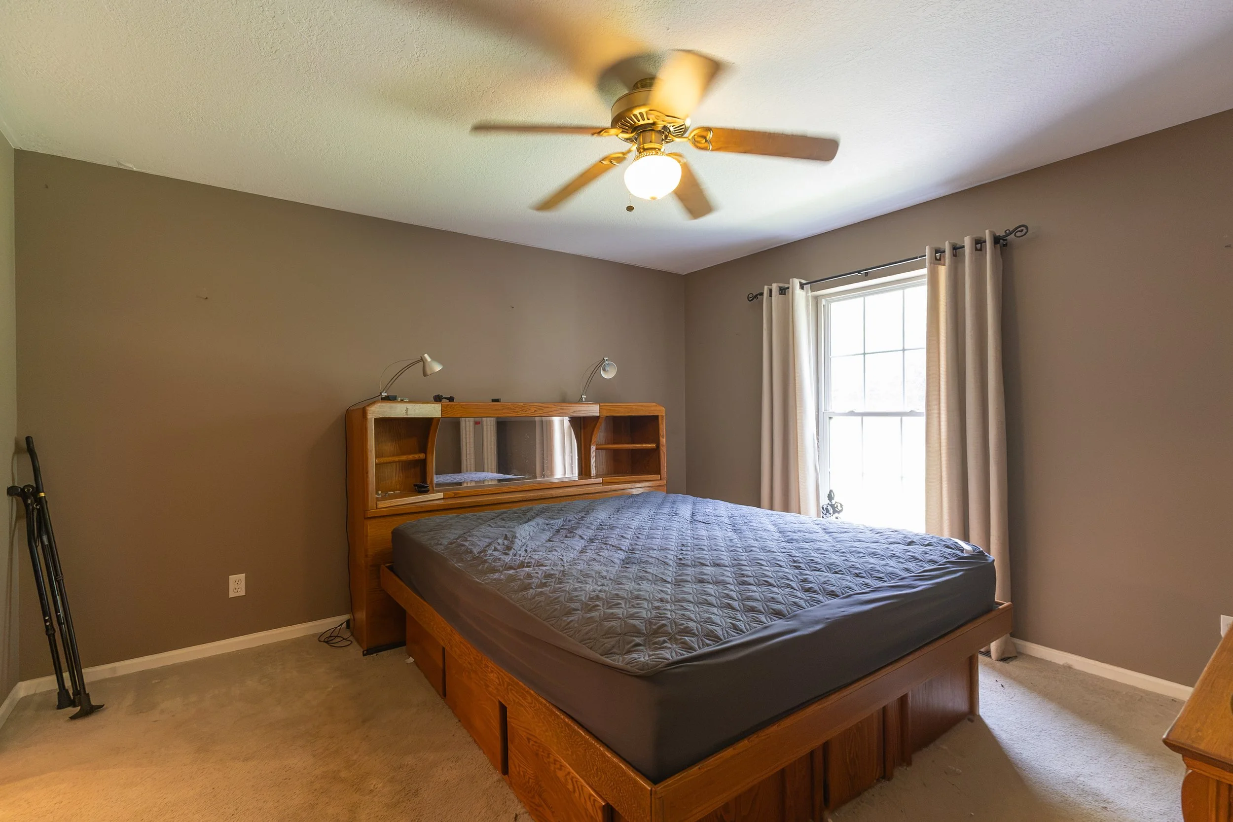 Primary bedroom-2.jpg