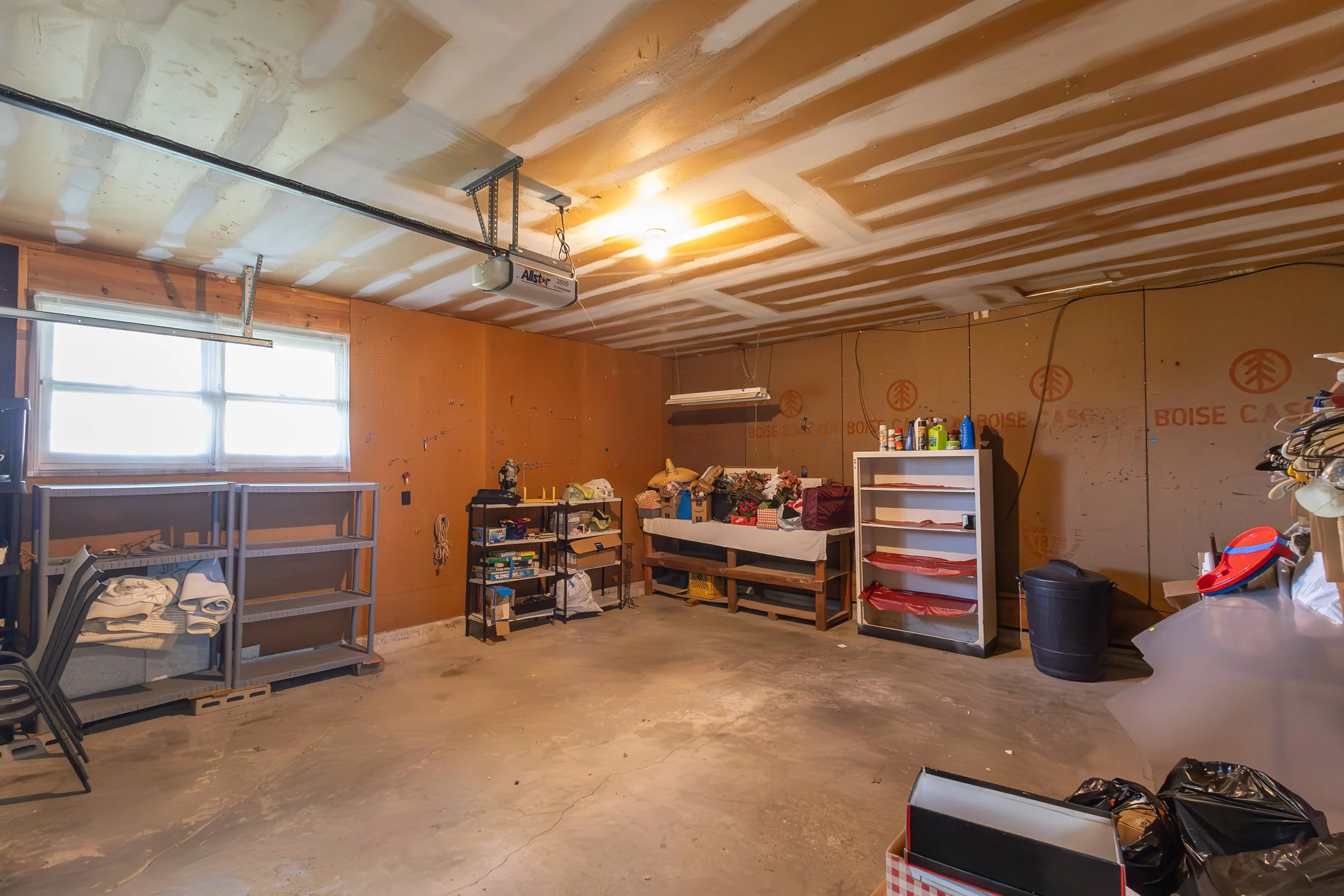 Garage.jpg