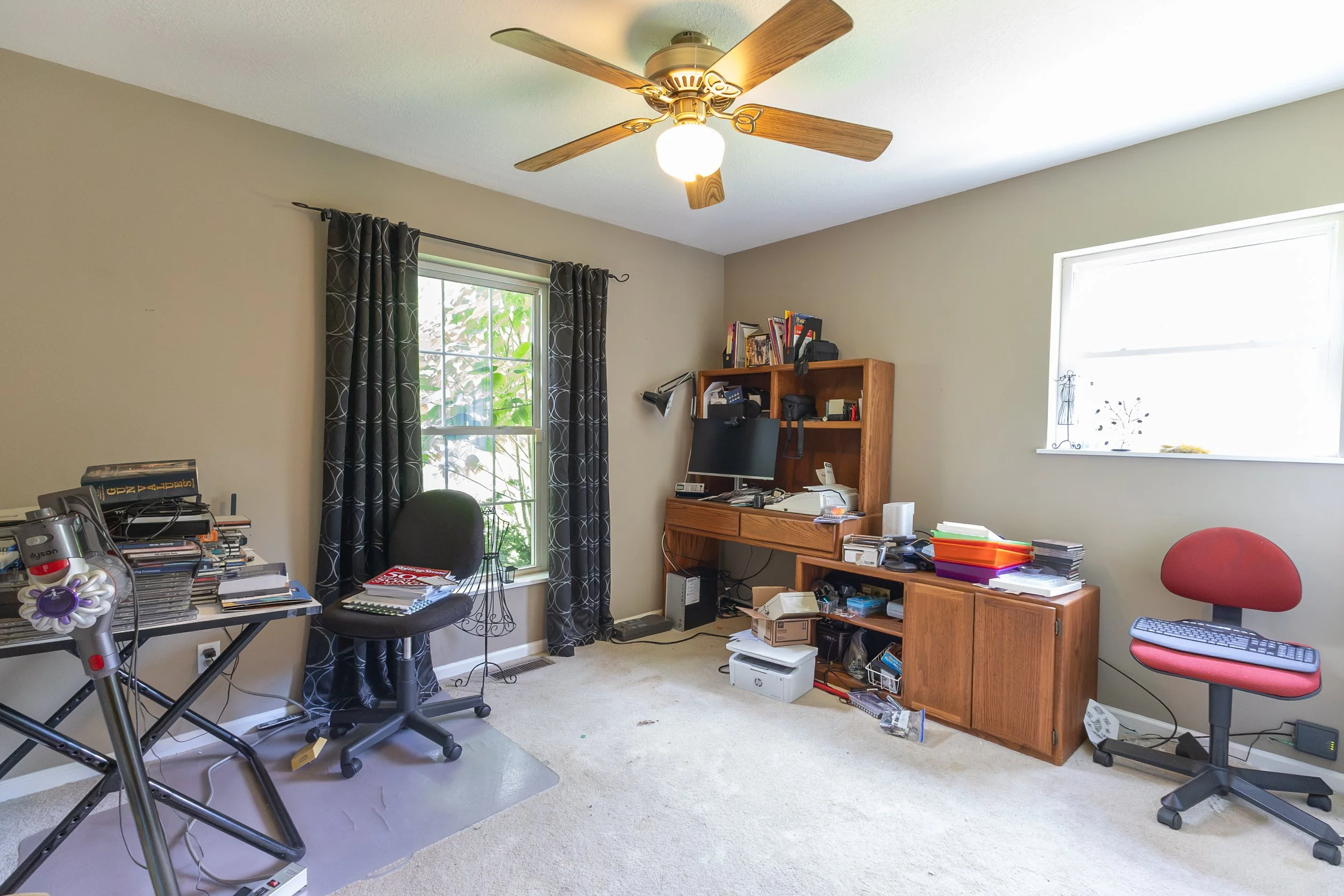 Bedroom 3-2.jpg
