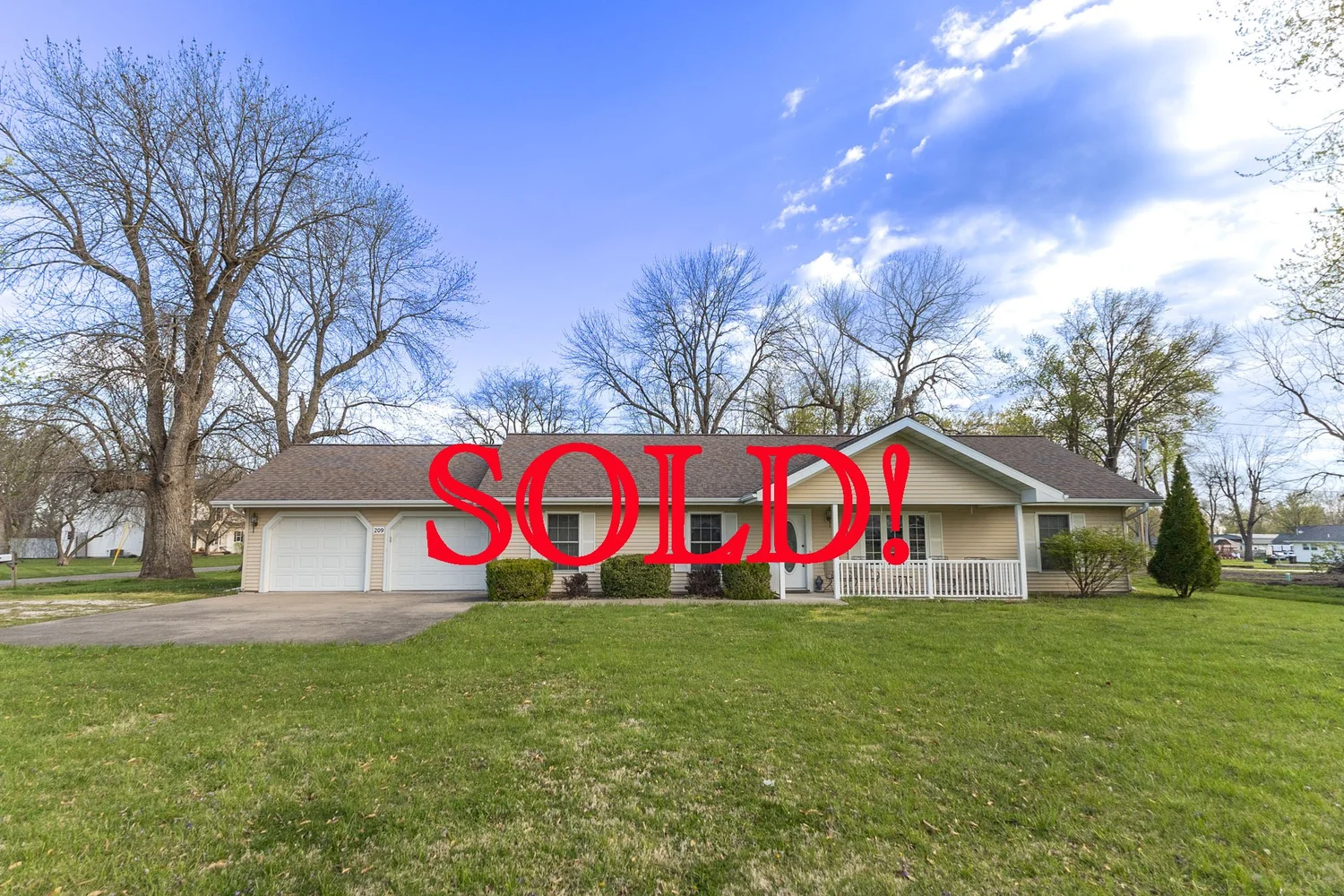 Land And Auctions Presented by Century 21 McKeown & Associates Inc.Land and Real Estate Auctions