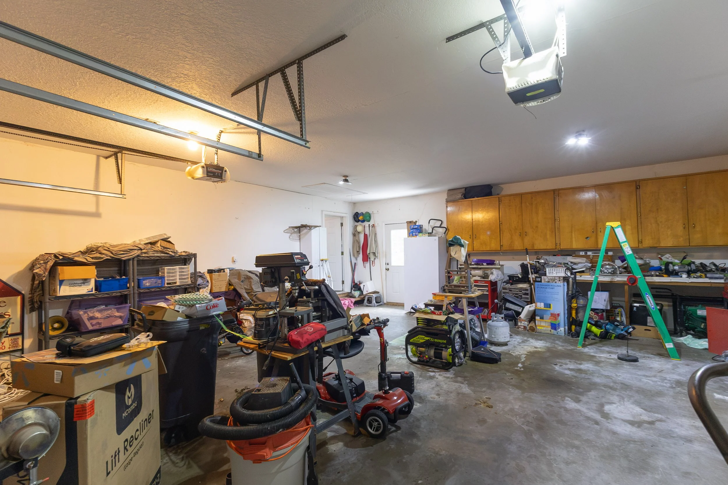 Garage.jpg
