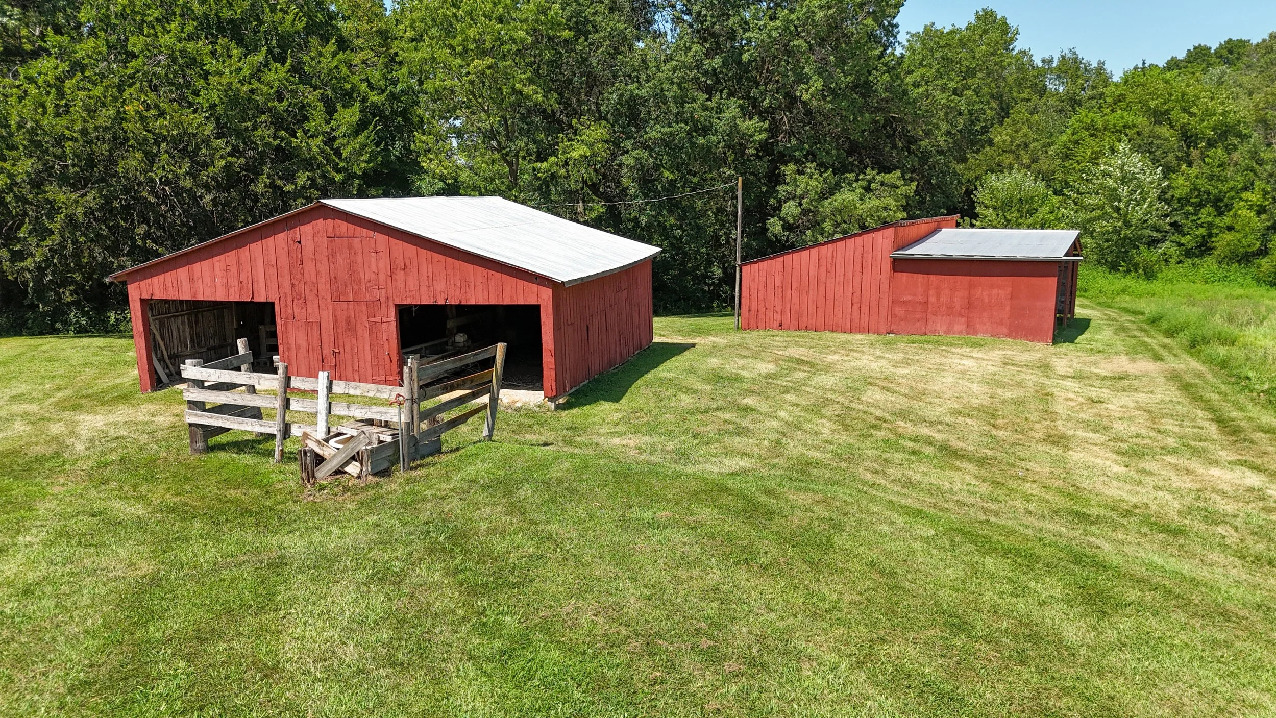 Barns-3.jpg
