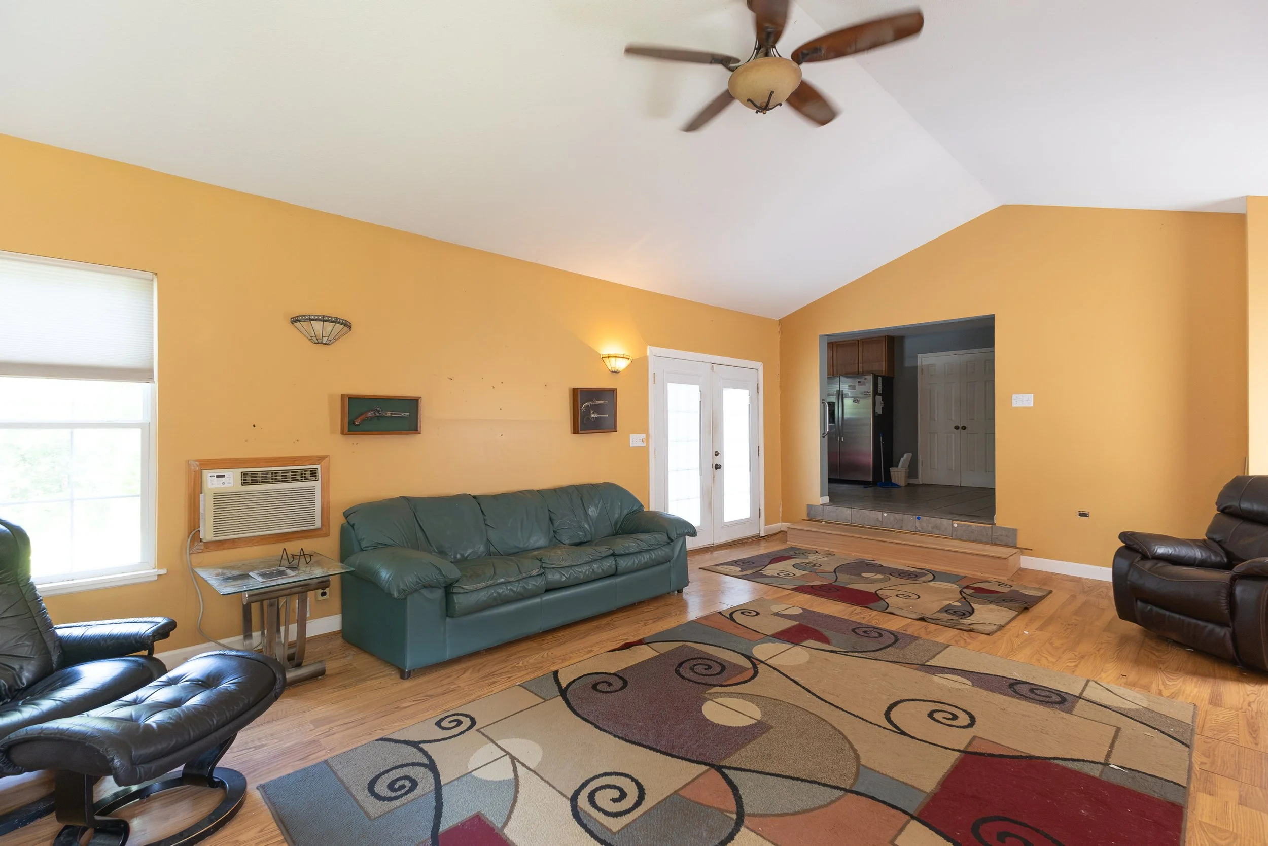Family room.jpg