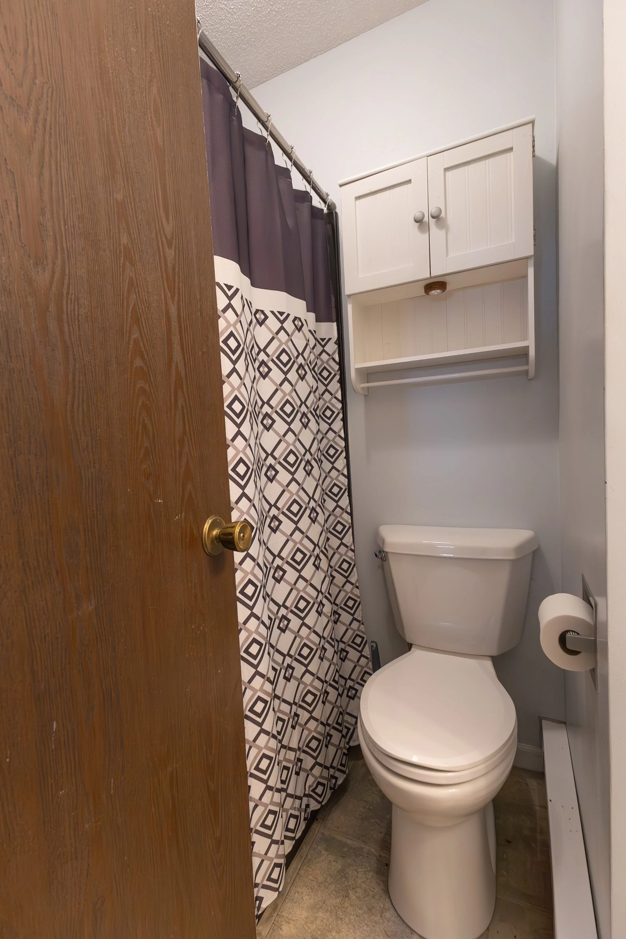 Bathroom-1.jpg
