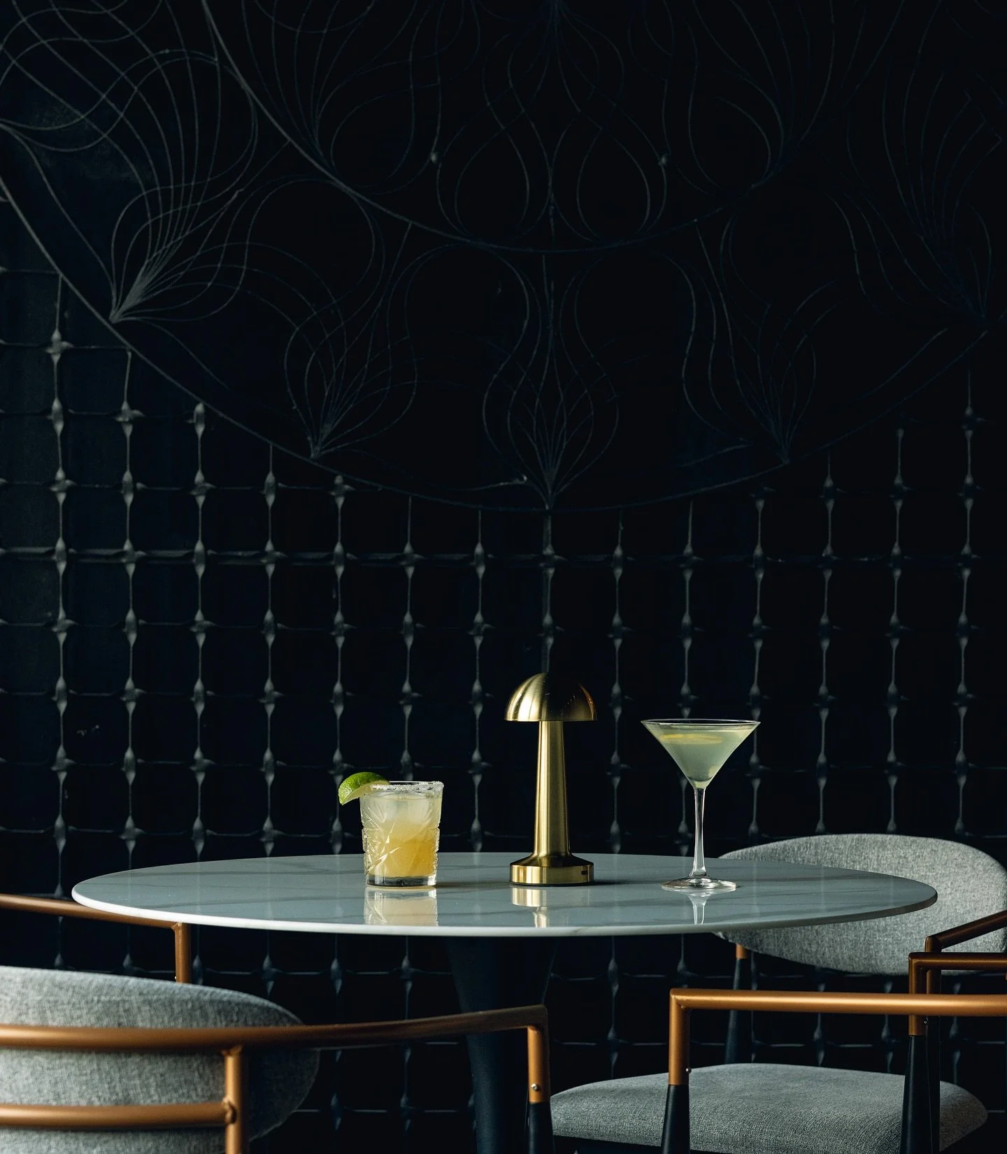 Some favorites from @mbevy_chagrin 📸🍸

#clevelandphotographer #clevelandphotography #brandphotographer #clevelandbrands #ohiobrands #brandingphotographer #cocktails #cocktailphotography