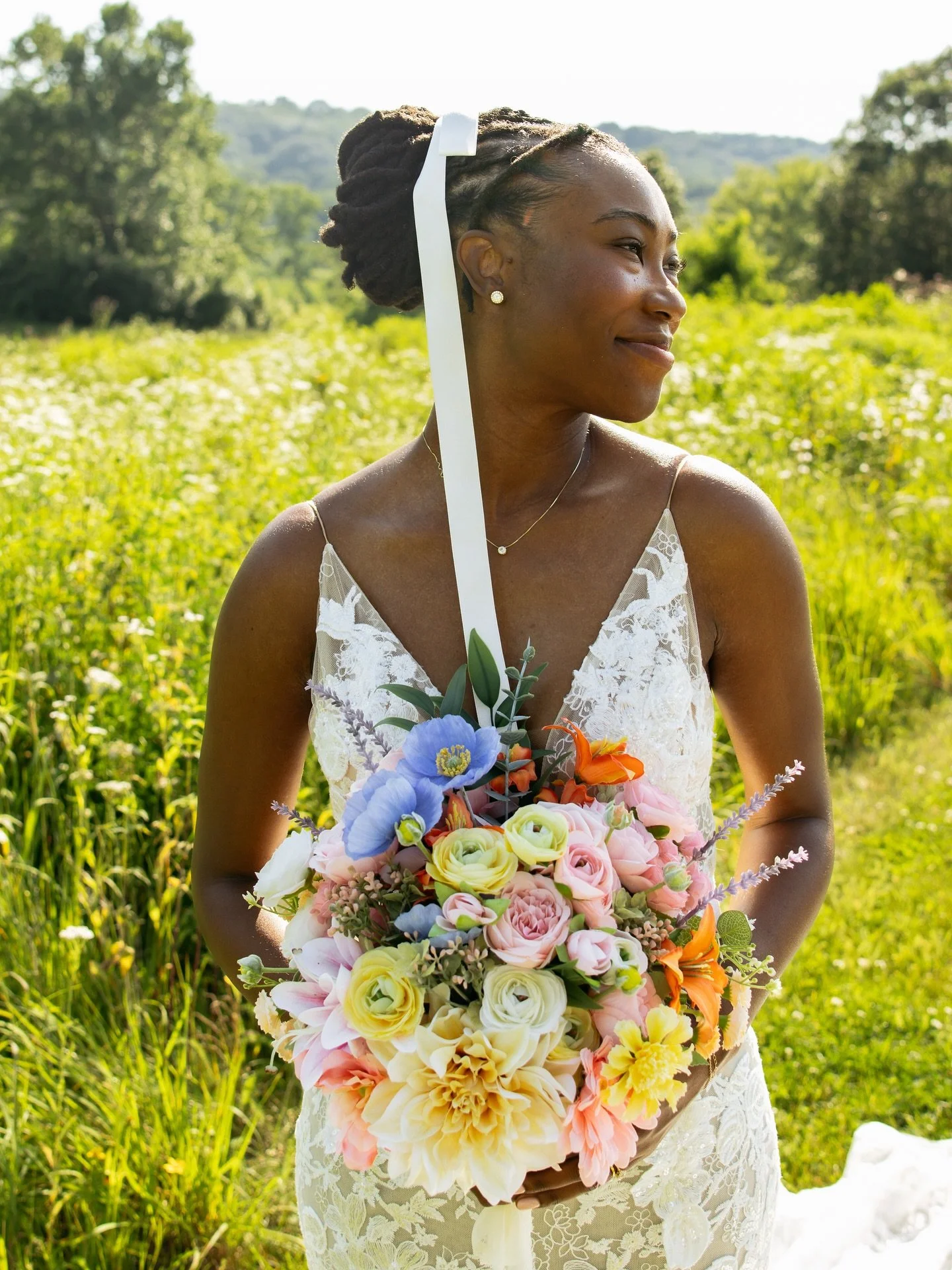 Bridals that feel like: 🌷🌹🌺🌹🎀!!

#monarchcreative #cuyahogavalleynationalpark #cvnp #clevelandwedding #clevelandweddingphotography #danarisphoto #ohioweddingphotographer