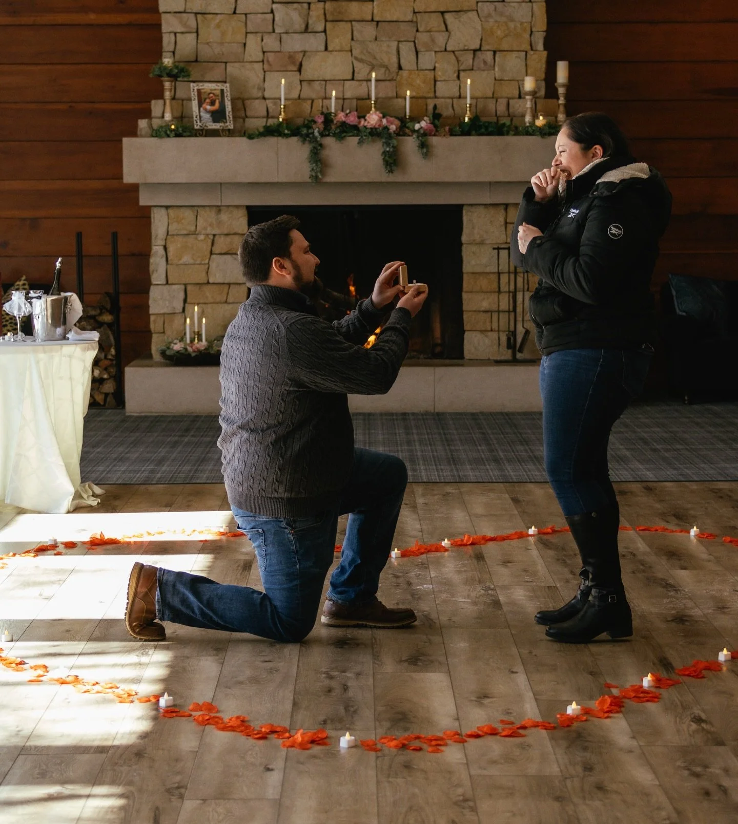 Here&rsquo;s to Vince &amp; Halle!! 💍 The sweetest proposal that I was so blessed to be able to capture!! You guys have NO IDEA how much joy being able to be a part of this brought me. Vince was so thoughtful and put so much care into every single d