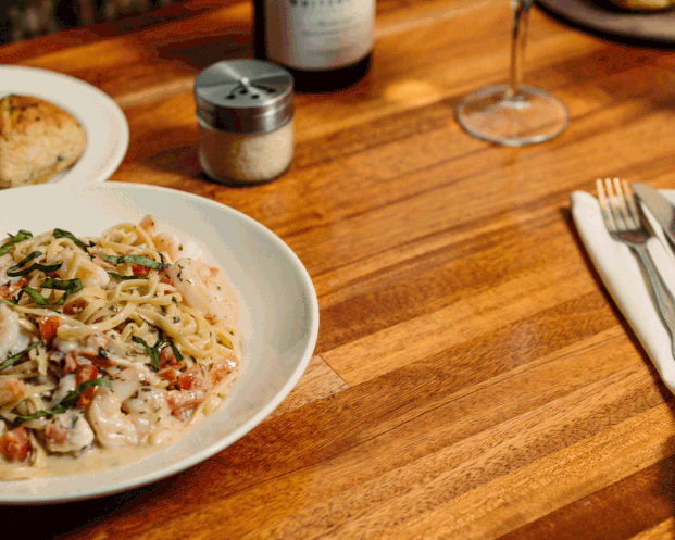 pasta-palte-ezgif.com-resize.gif
