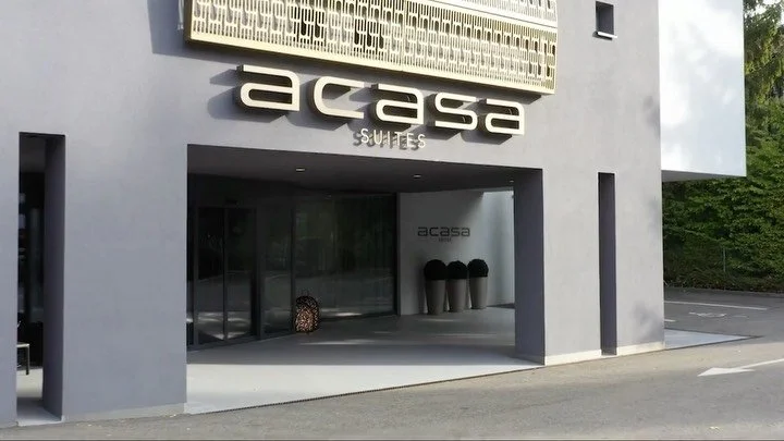 We are delighted to welcome Acasa Suites as one of our official hotel partners of this year&rsquo;s Art Salon Z&uuml;rich ✨

Located just minutes from the fair venue, Acasa Suites offers the perfect place to stay for everyone looking to combine their