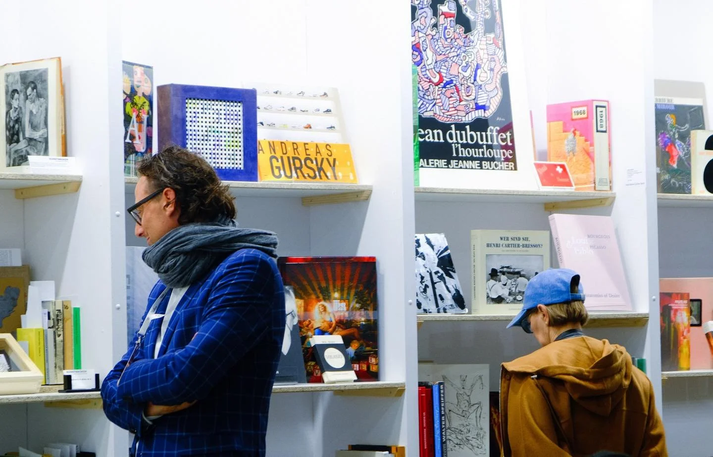 Save the date! ✨  The countdown is on! Join us at Art Salon Z&uuml;rich from 22-25 October for four inspiring days celebrating art &amp; culture. 

Take a look back at some highlights from last years edition &mdash; we can&rsquo;t wait to welcome art