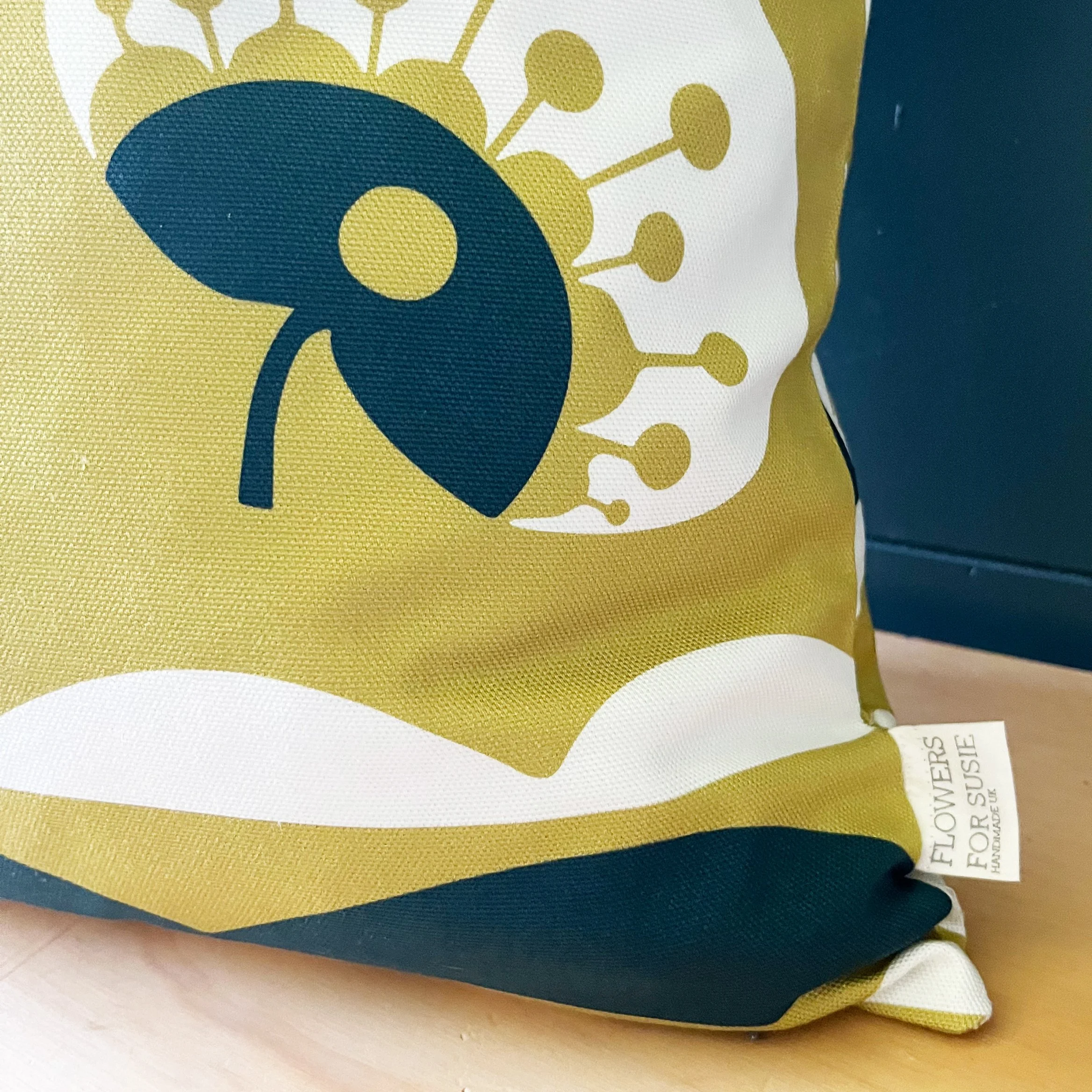 Lilypad Yellow & Navy closeUp1-SQ.jpg