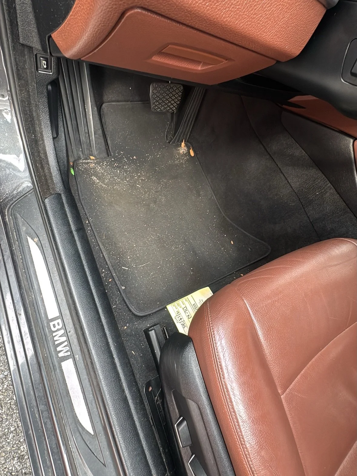 Ride with a shine to compliment your style!
Visit evsquisite.com
#evsquisite #mobiledetailing #philadelphia #beforeandafter #floormats #cars #clean #detailing #stripes #appointments #booknow #carcleaning #detailerofinstagram #flyeaglesfly🦅 #gobirds