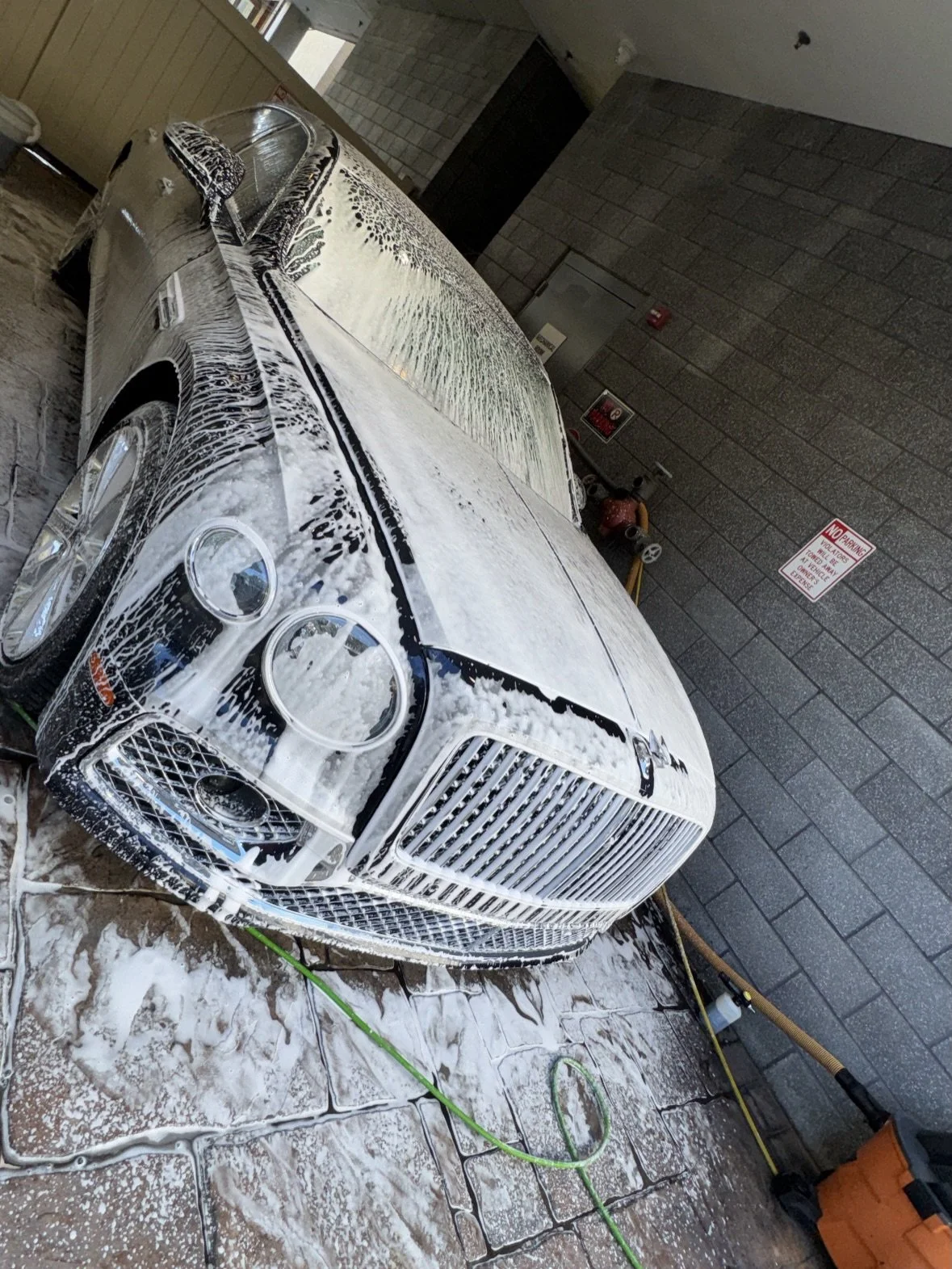 Ride with a shine to compliment your style!
Visit evsquisite.com
Visit evsquisite.com for your booking!!!

#evsquisite #mobiledetailing #philadelphia #beforeandafter #floormats