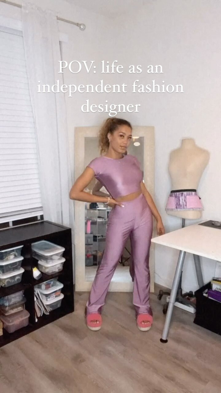 POV: Life as a fashion designer & this isnt even the half! Thankful for all of the opportunities 🙏🏽💎