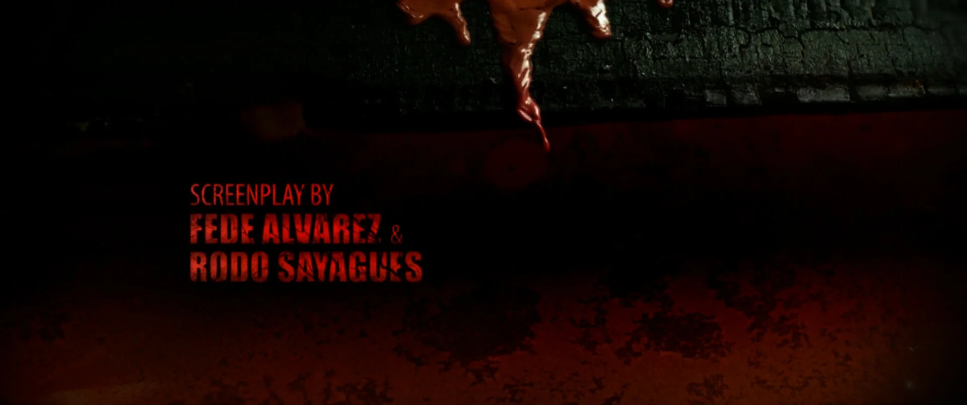 Evil Dead-HD.mp4.00_00_24_07.Imagen fija002.jpg
