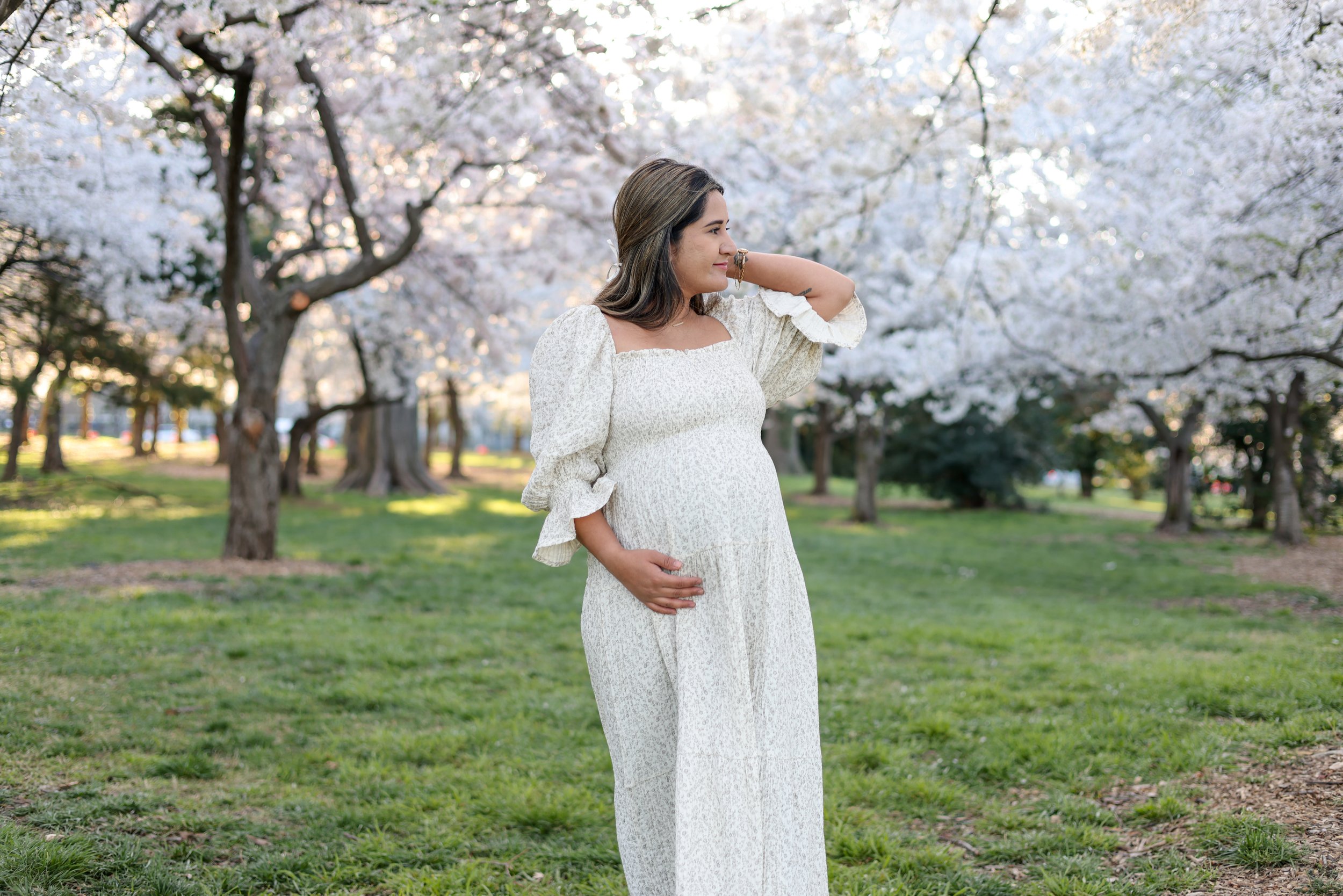 Washington DC Maternity Photos | Cherry Blossoms | Tidal Basin