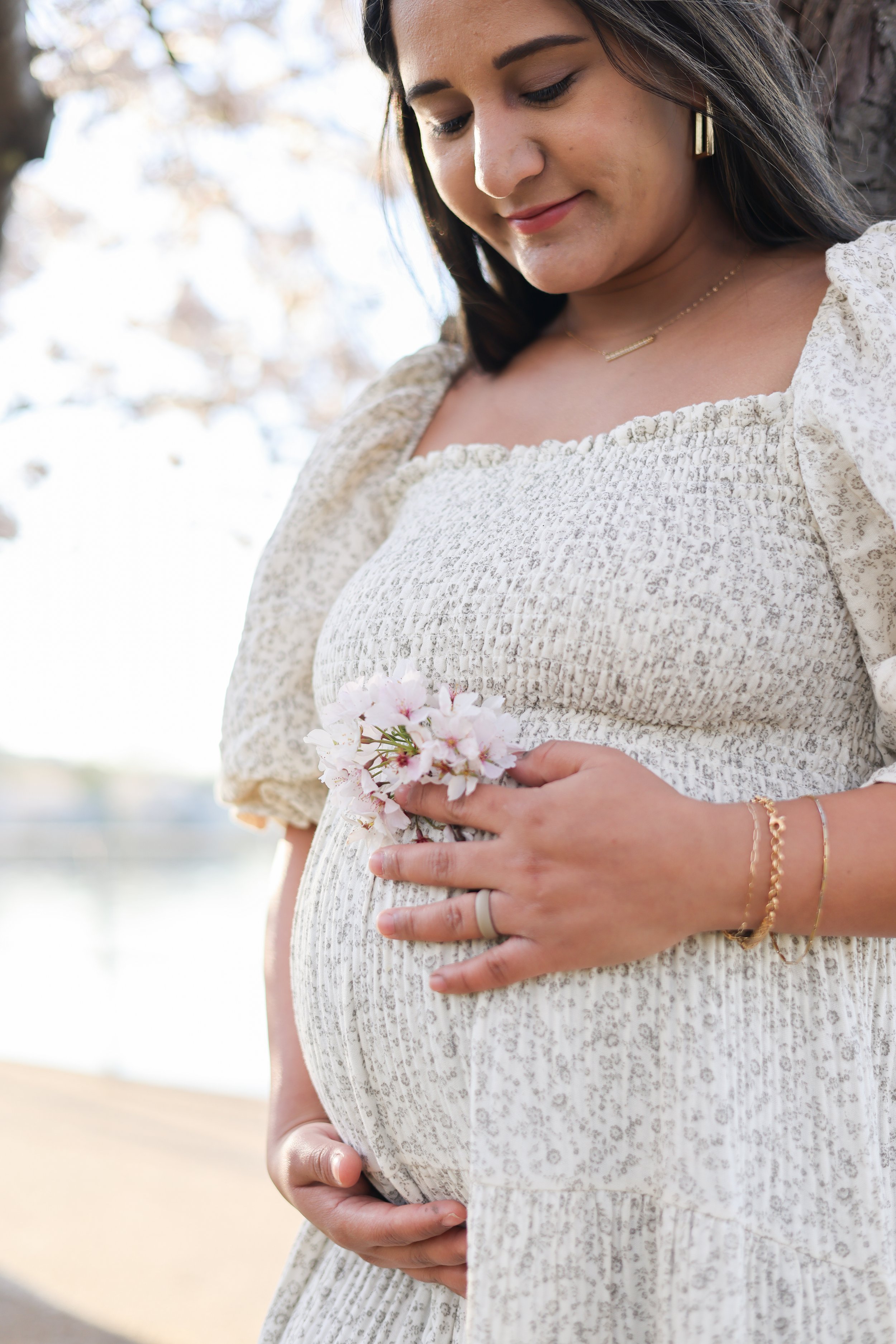 Washington DC Maternity Photos | Cherry Blossoms | Tidal Basin