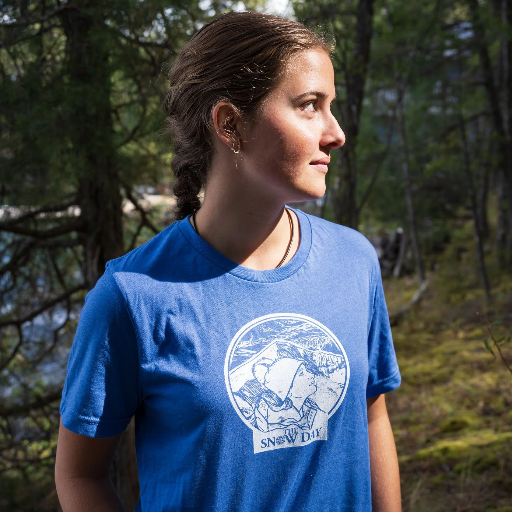 TheSnowDay_T-Shirt_0003_KierstenSide.jpg
