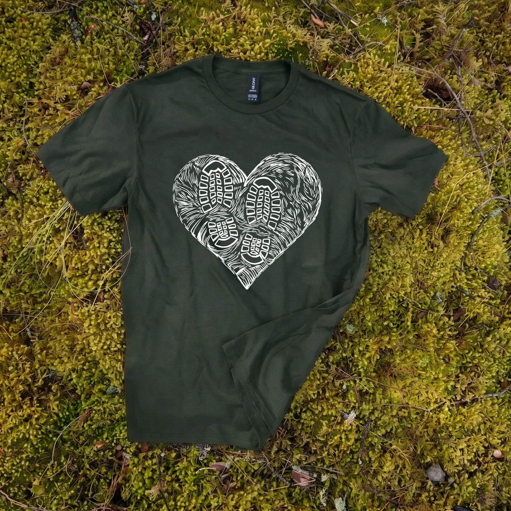 HeartLogo_MossMockups_0003_Forest Green 2a3d29.jpg