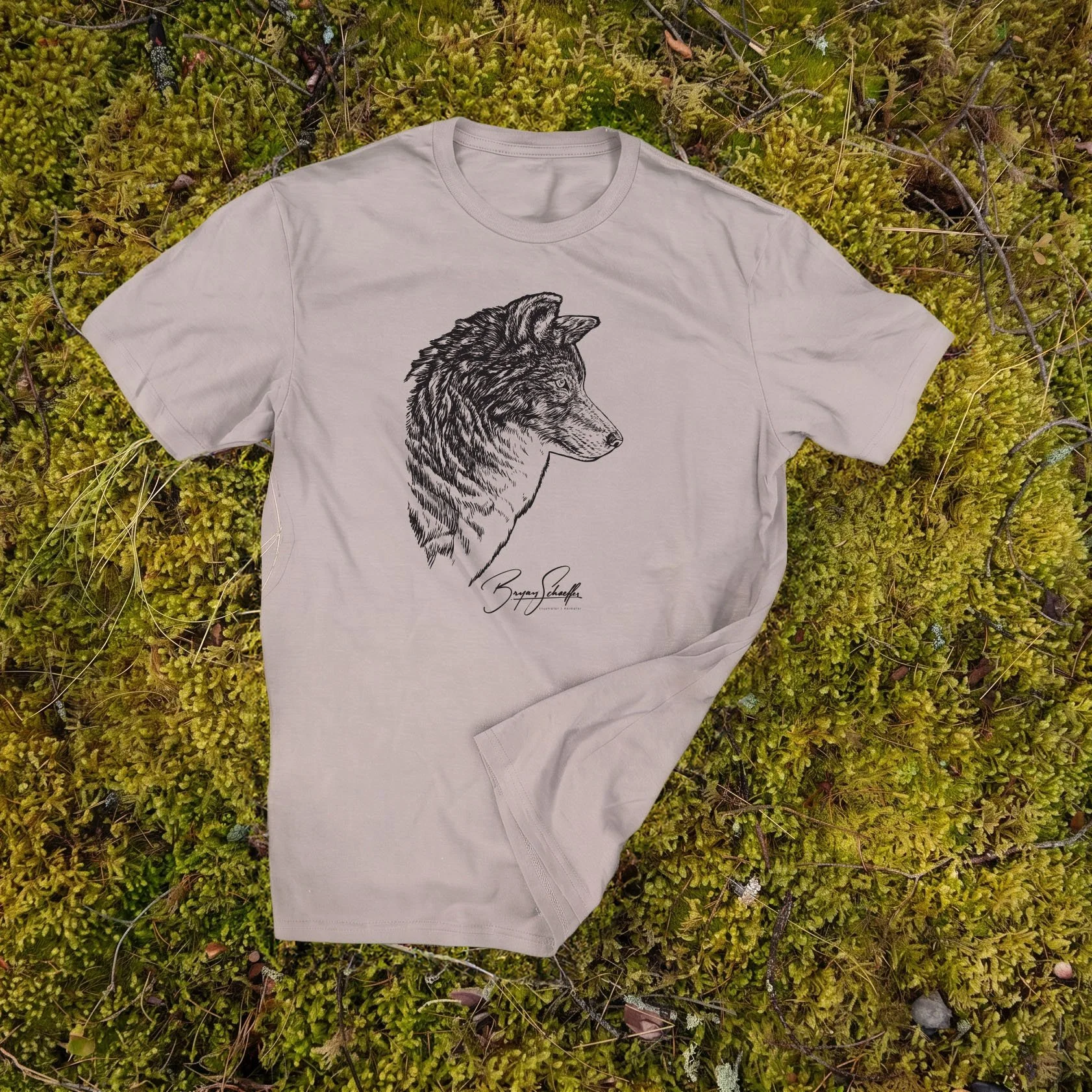 Wolf_T-Shirt_0005_Ice Gray E9DDDC.jpg