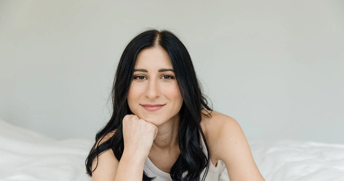 Irena Spegar headshot for The Social Media Burnout Cure testimonial