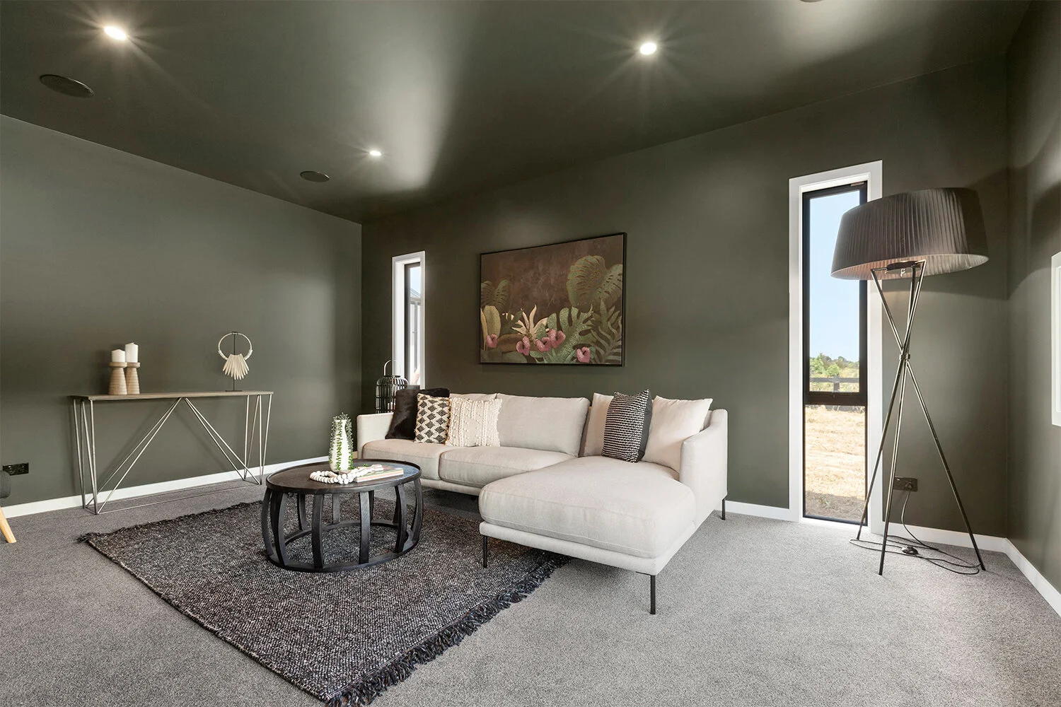 Mike Smith 4 1500px.jpg