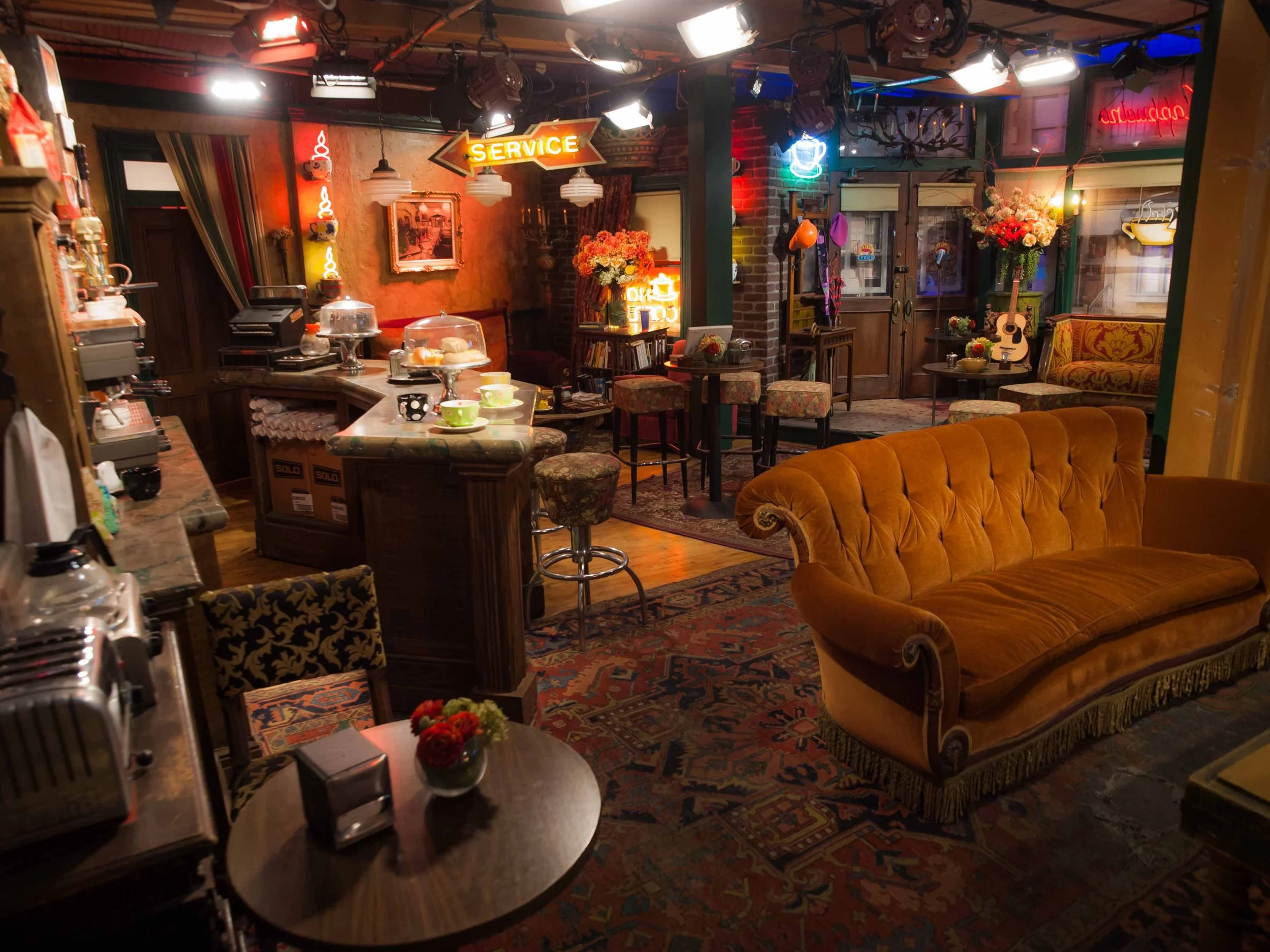 Central perk cafe 2024 set