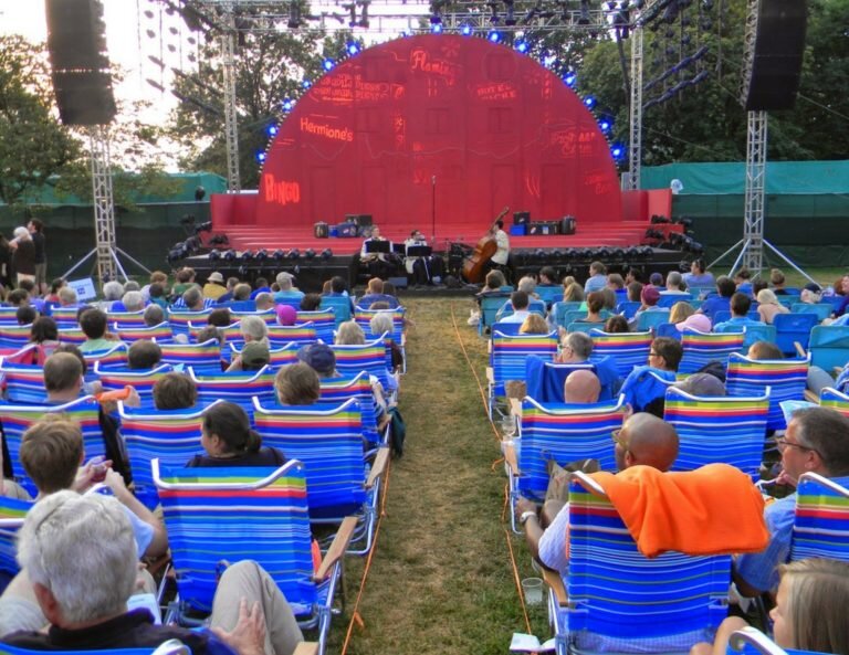 Image from the Commonwealth Shakespeare Company website