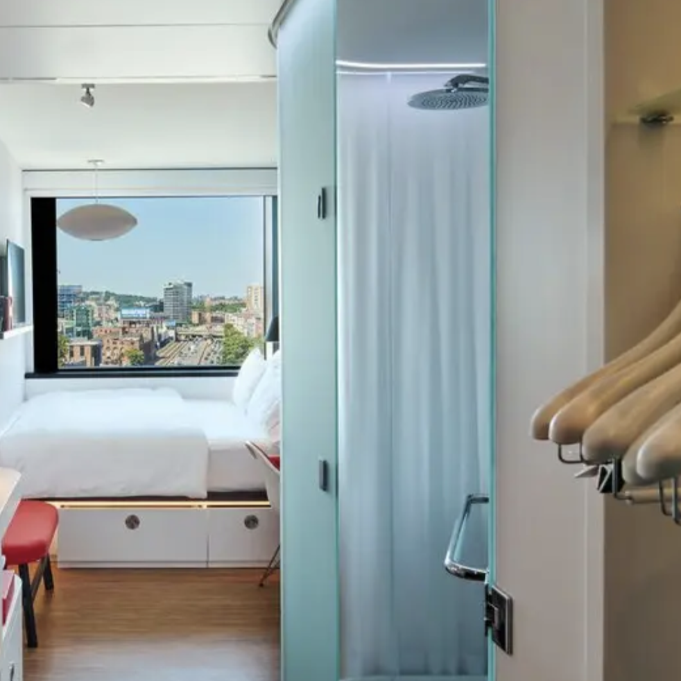 citizen m hotel6.png