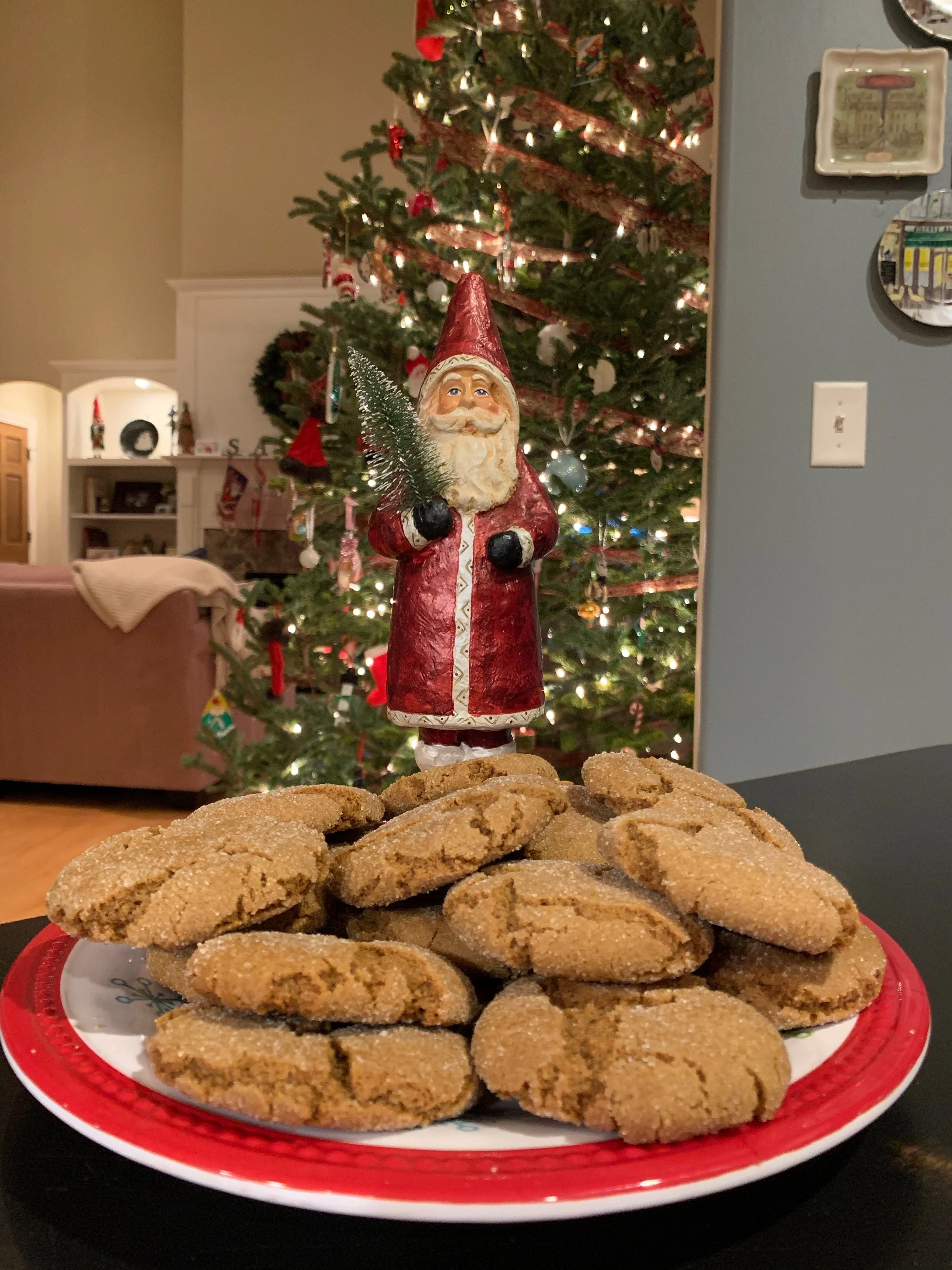 Santa's Giant Ginger Cookies
