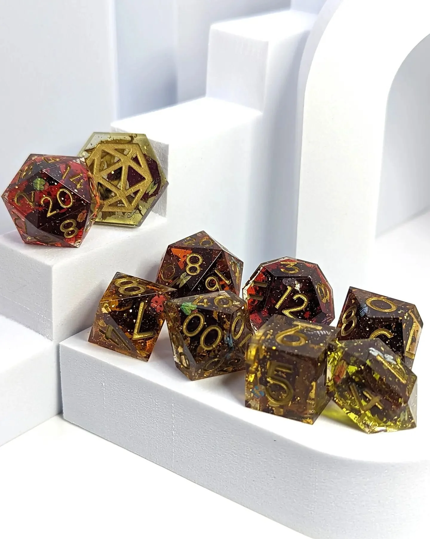 Last shots of this commission set! Palette sets like this are always so fun to bring to life&ndash; here's hoping we get to do plenty more in the future! 🐞