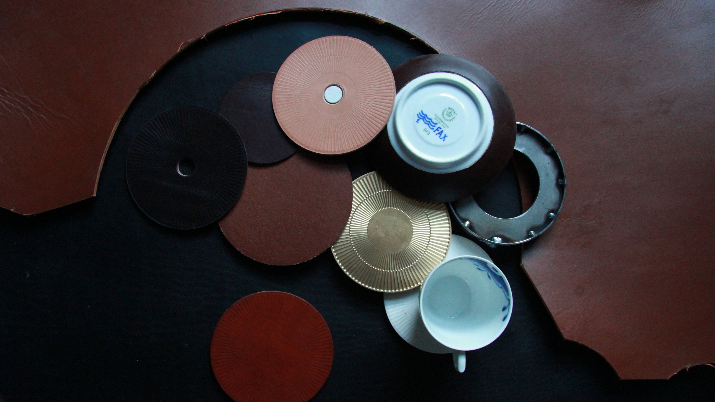 tray_royal copenhagen_leather.jpg
