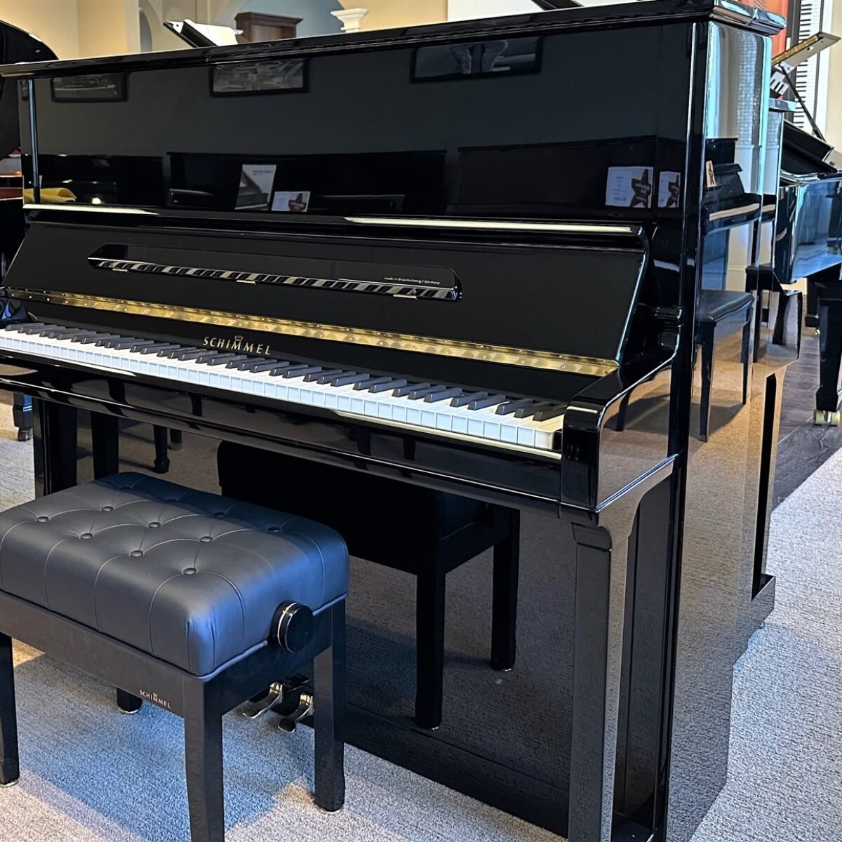 Schimmel K-132 Upright - $29,780