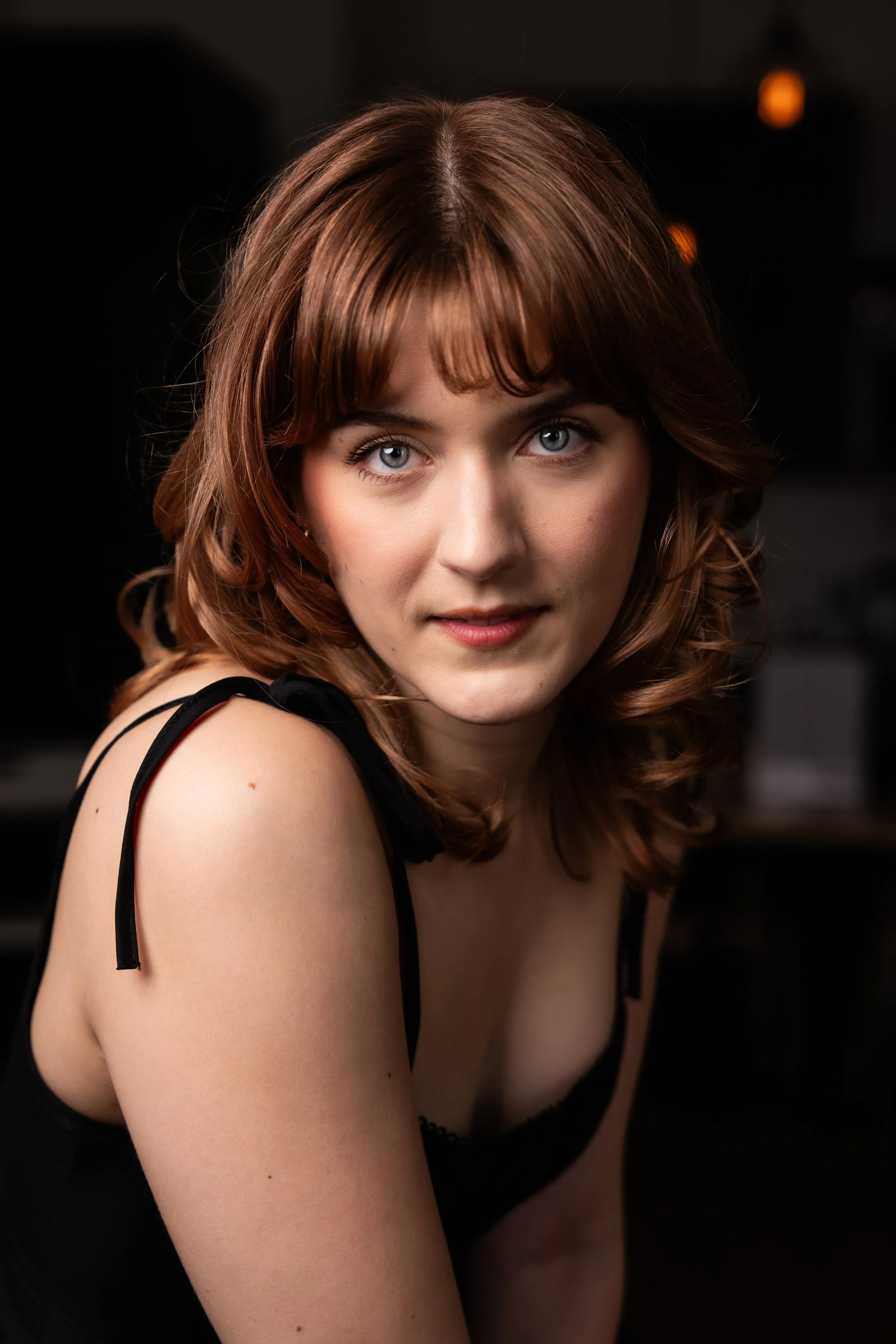 MonaHillis_Headshot3.jpg
