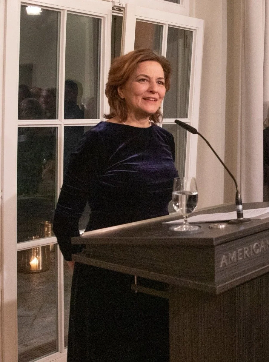 Dear Fellows, welcome to Berlin! 👉 Am 28. Januar habe ich f&uuml;r die neuen Fellows der The American Academy in Berlin die Keynote speech gehalten 🙏
Die vollst&auml;ndige Rede findet man auf Martina Gedecks Homepage hier 👉 https://martina-gedeck.