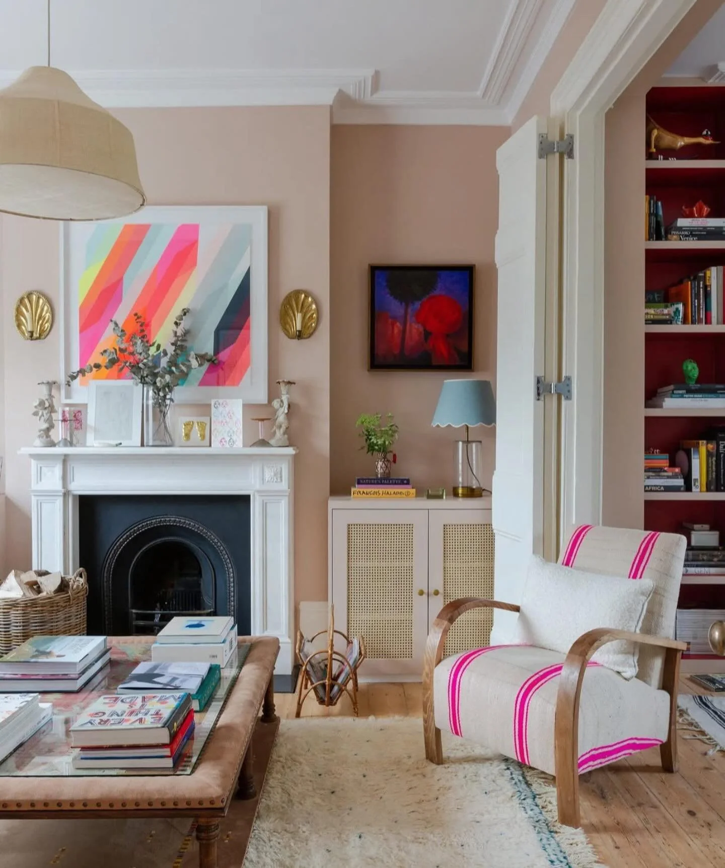 Neutral doesn&rsquo;t mean boring! Even if you&rsquo;re not into color-drenched rooms or wild patterns, you can still add that pop that brings life to a space.

Primary colors and jewel tones are having their moment. But my hot take - Neon is next. 
