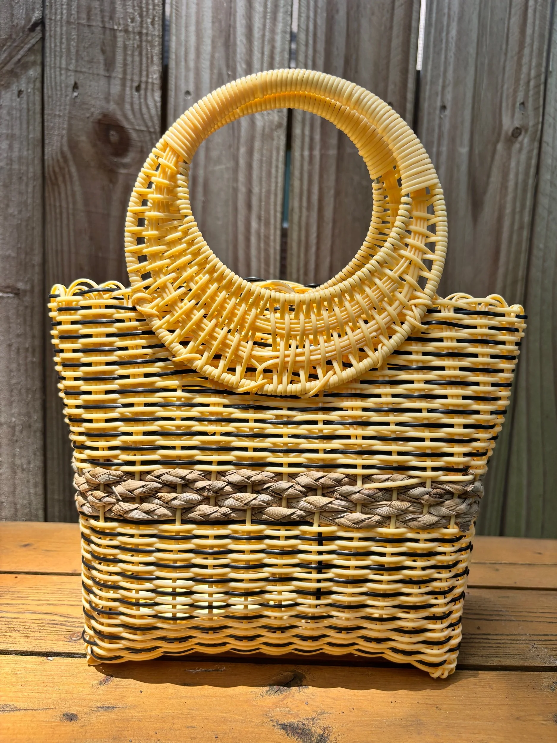 Stylish tote bag