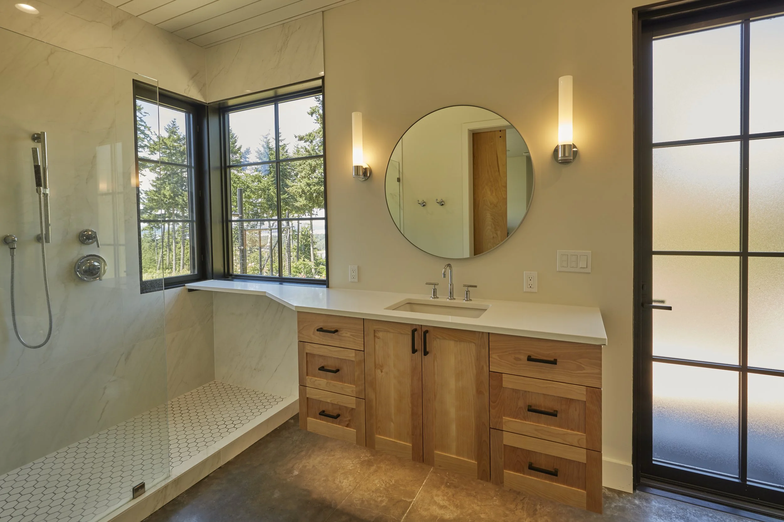 42128_Interior_Custom_Lopez_WA (13).jpg