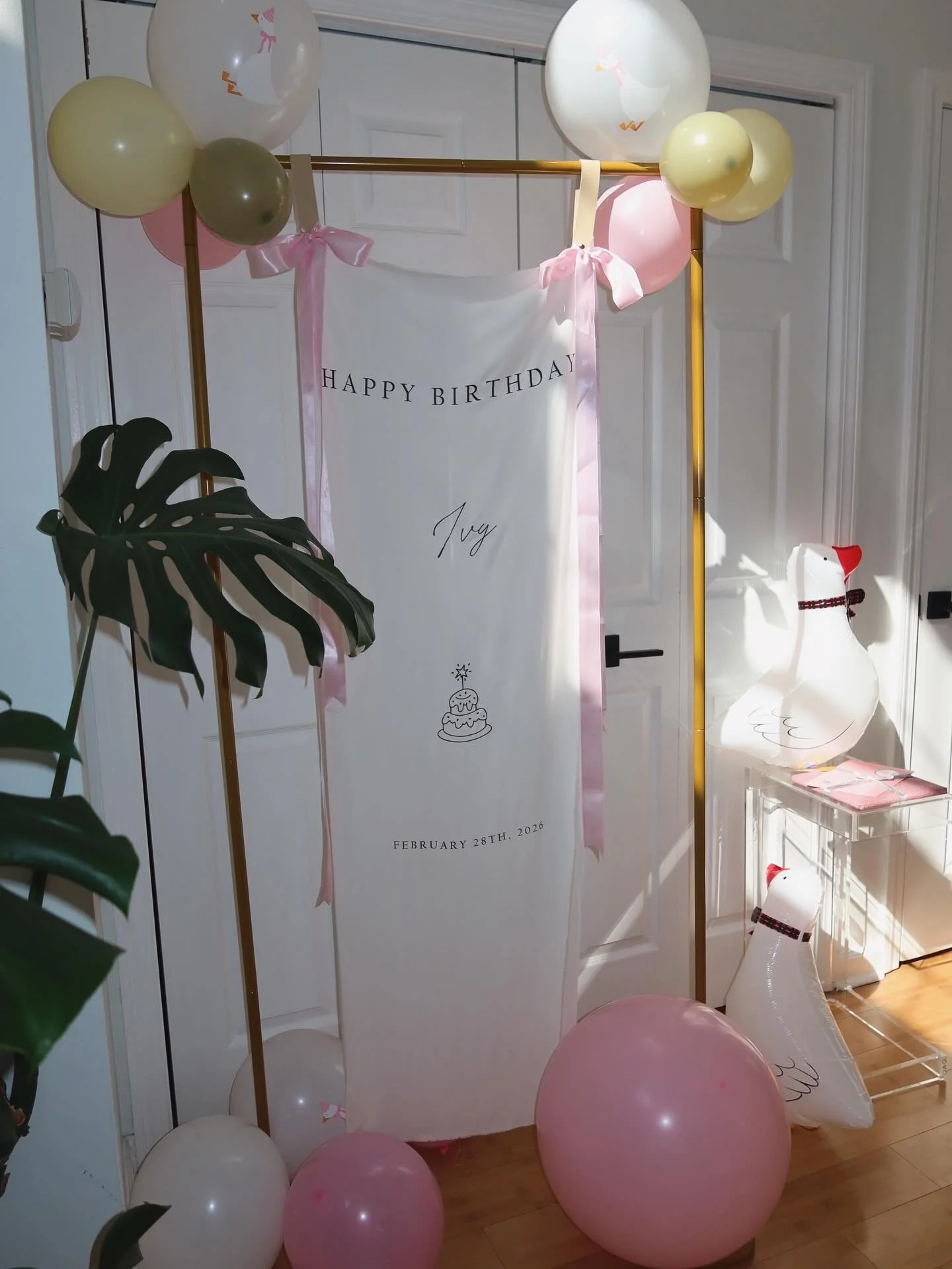 Ivy Is One Silly Goose 🪿🤍